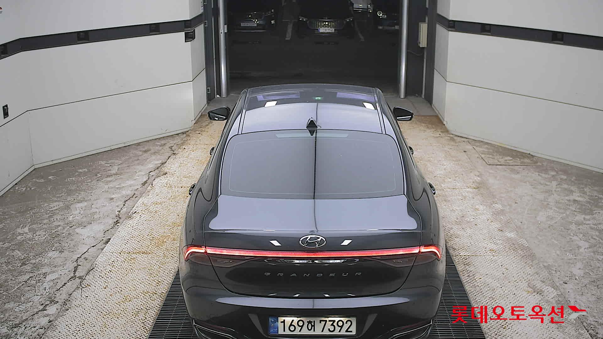 2022 - hyundai grandeur