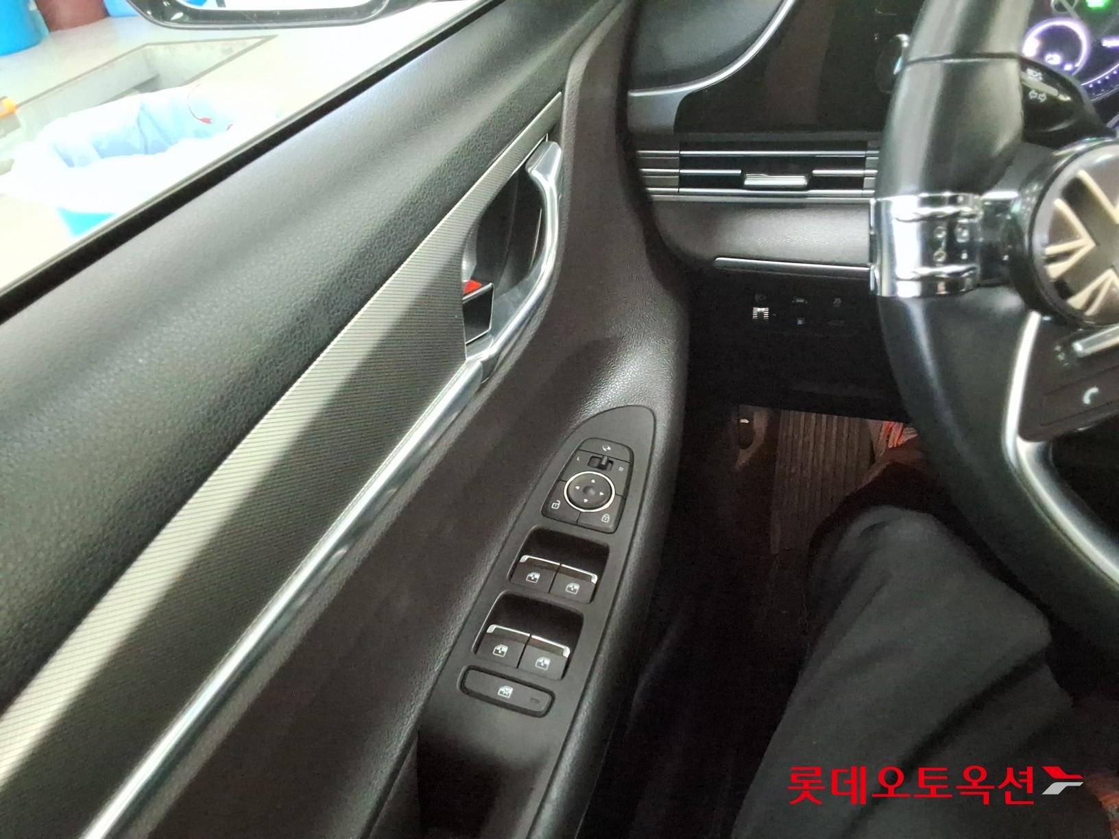 2022 - hyundai grandeur