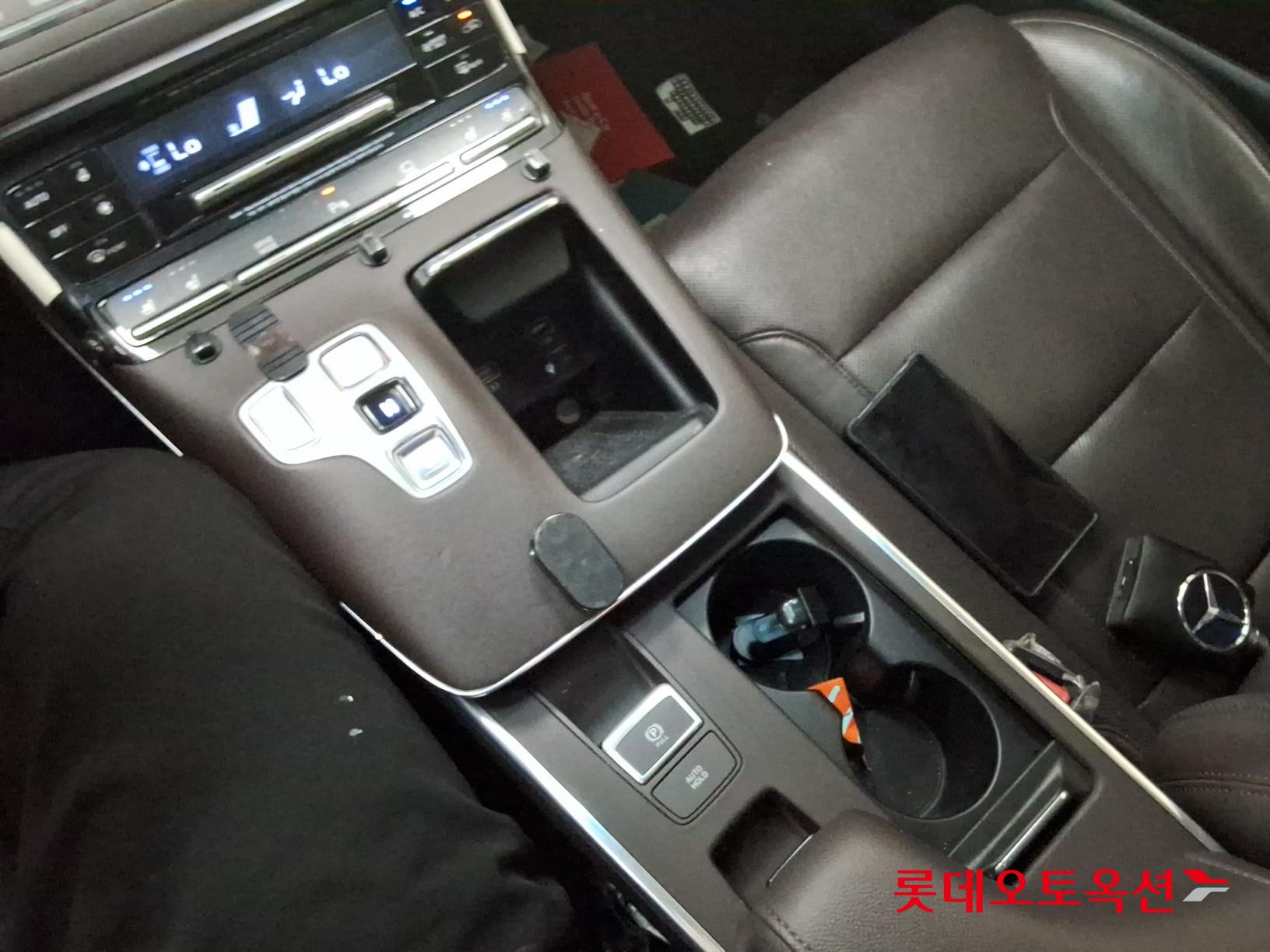 2022 - hyundai grandeur