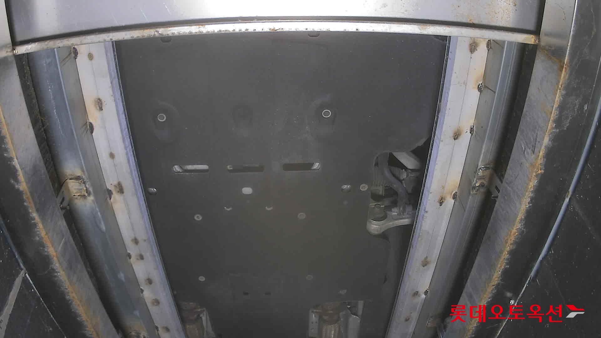 جينيسيس G90 - 8
