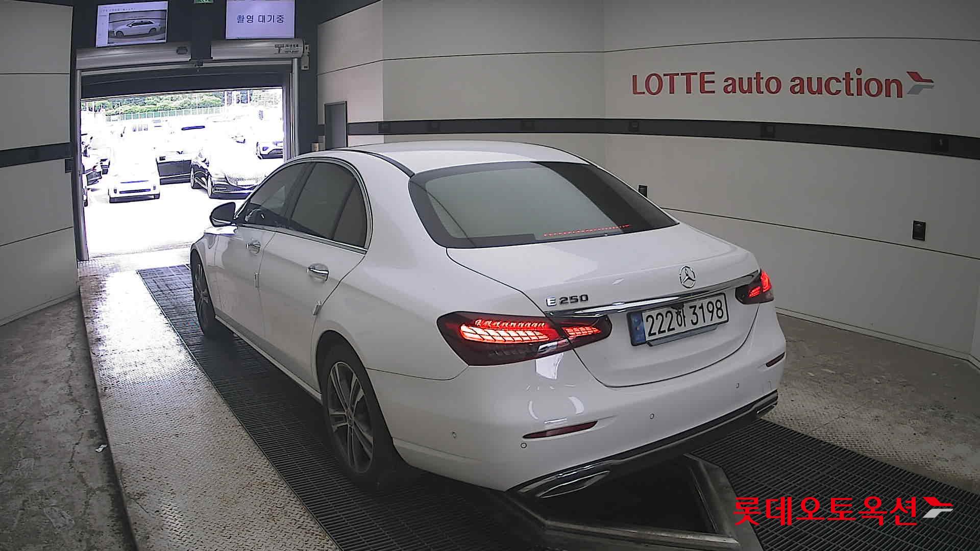 2023 - mercedes-benz e250