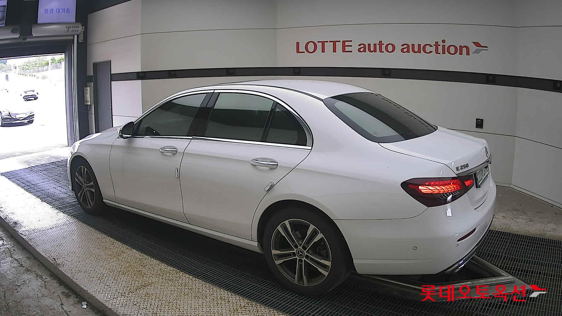 2023 - mercedes-benz e250