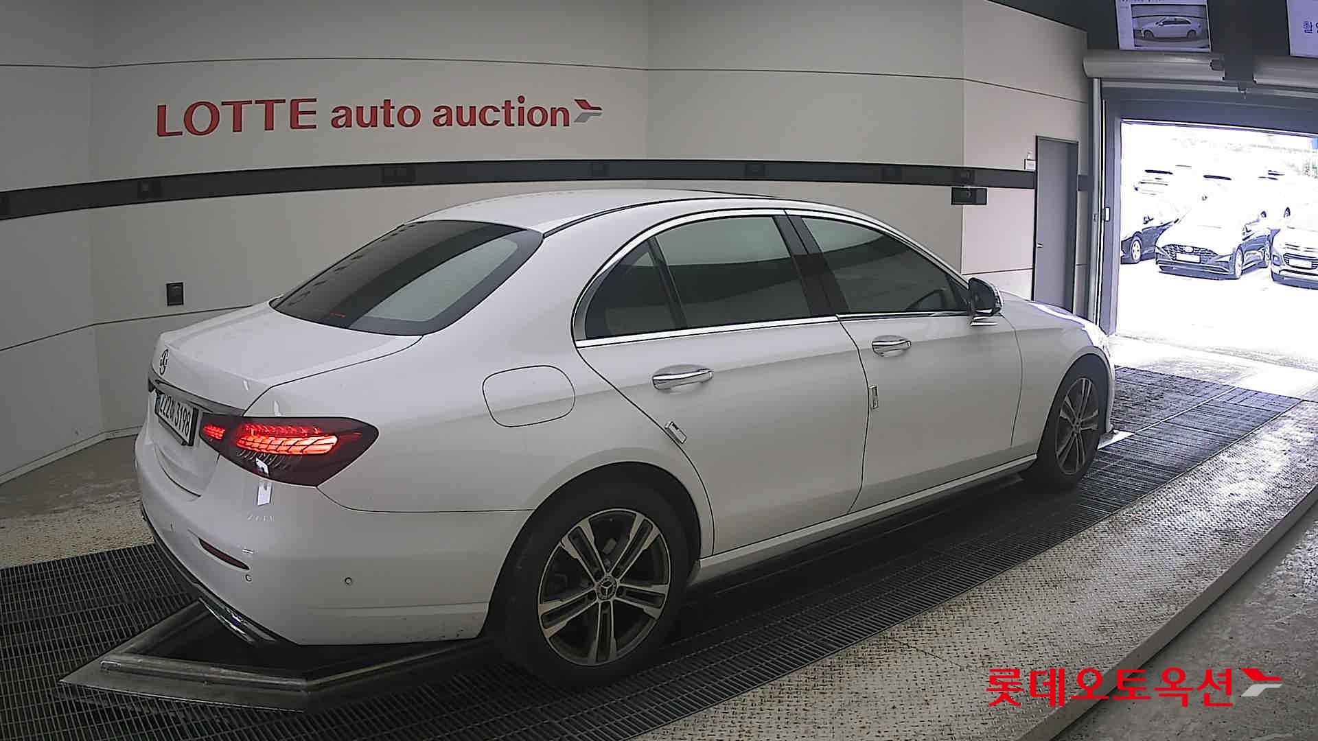 2023 - mercedes-benz e250