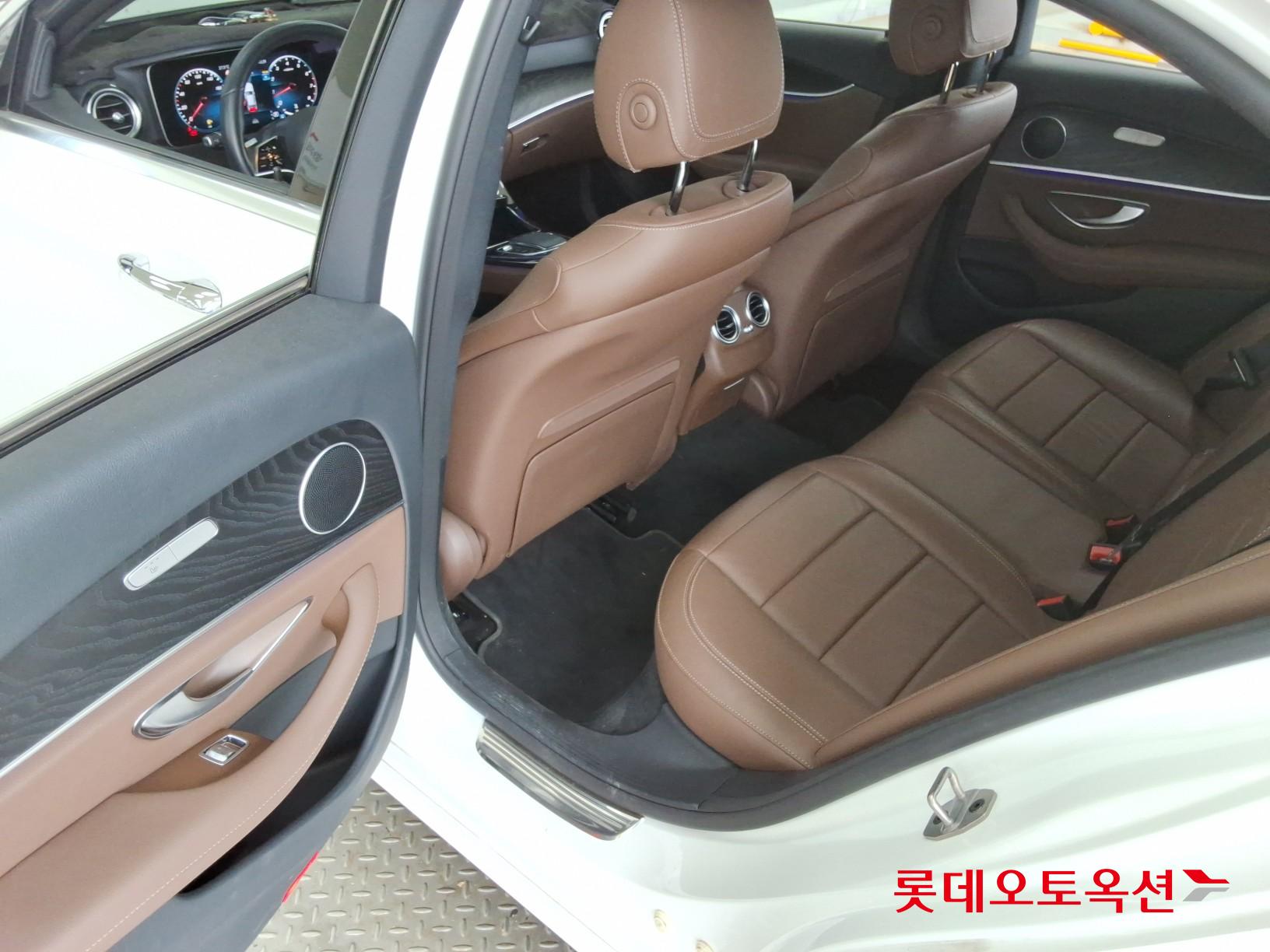 2023 - mercedes-benz e250