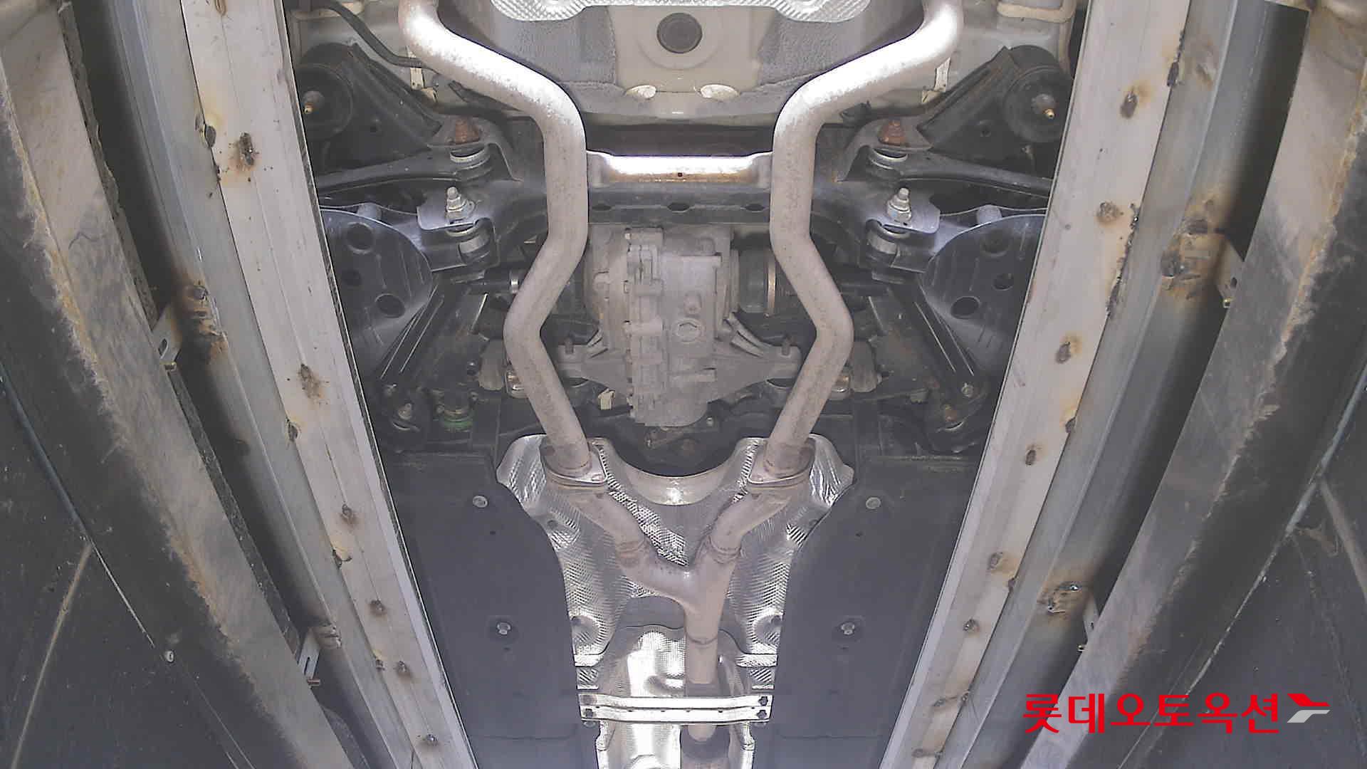 Genesis GV70 - 2