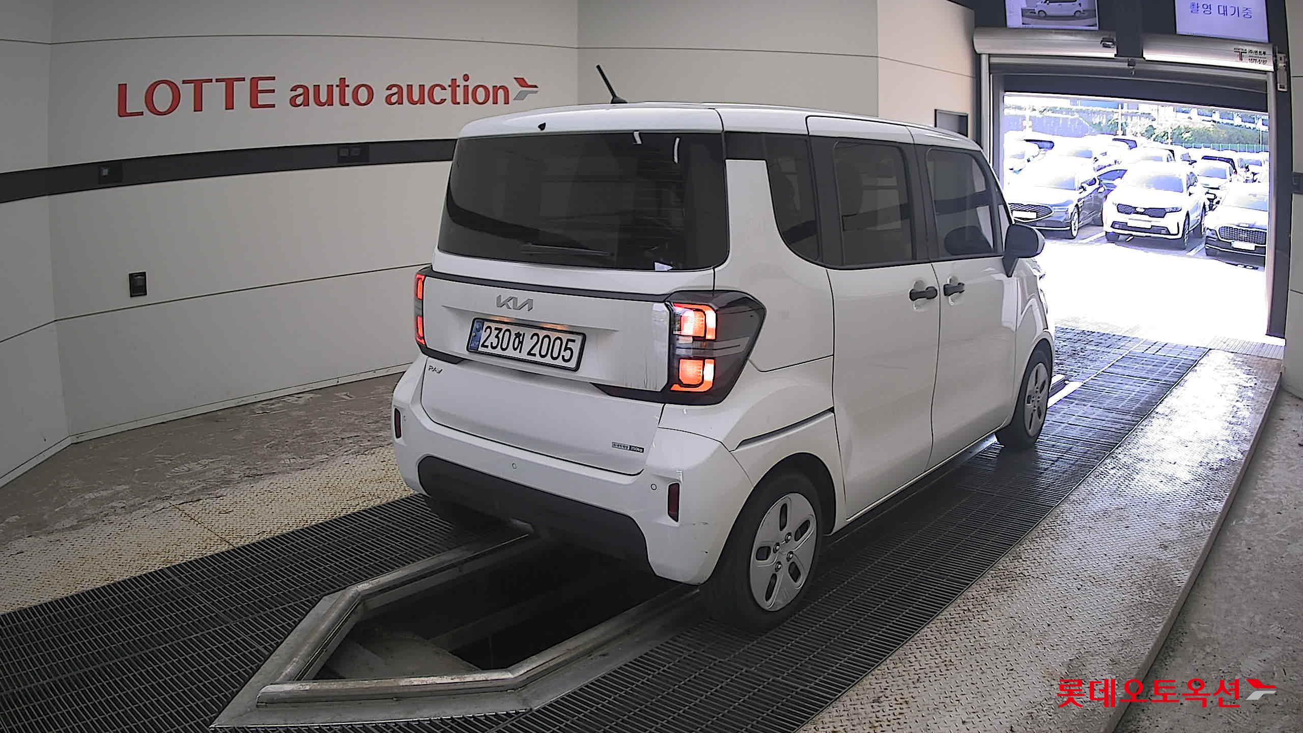 2025 - kia ray