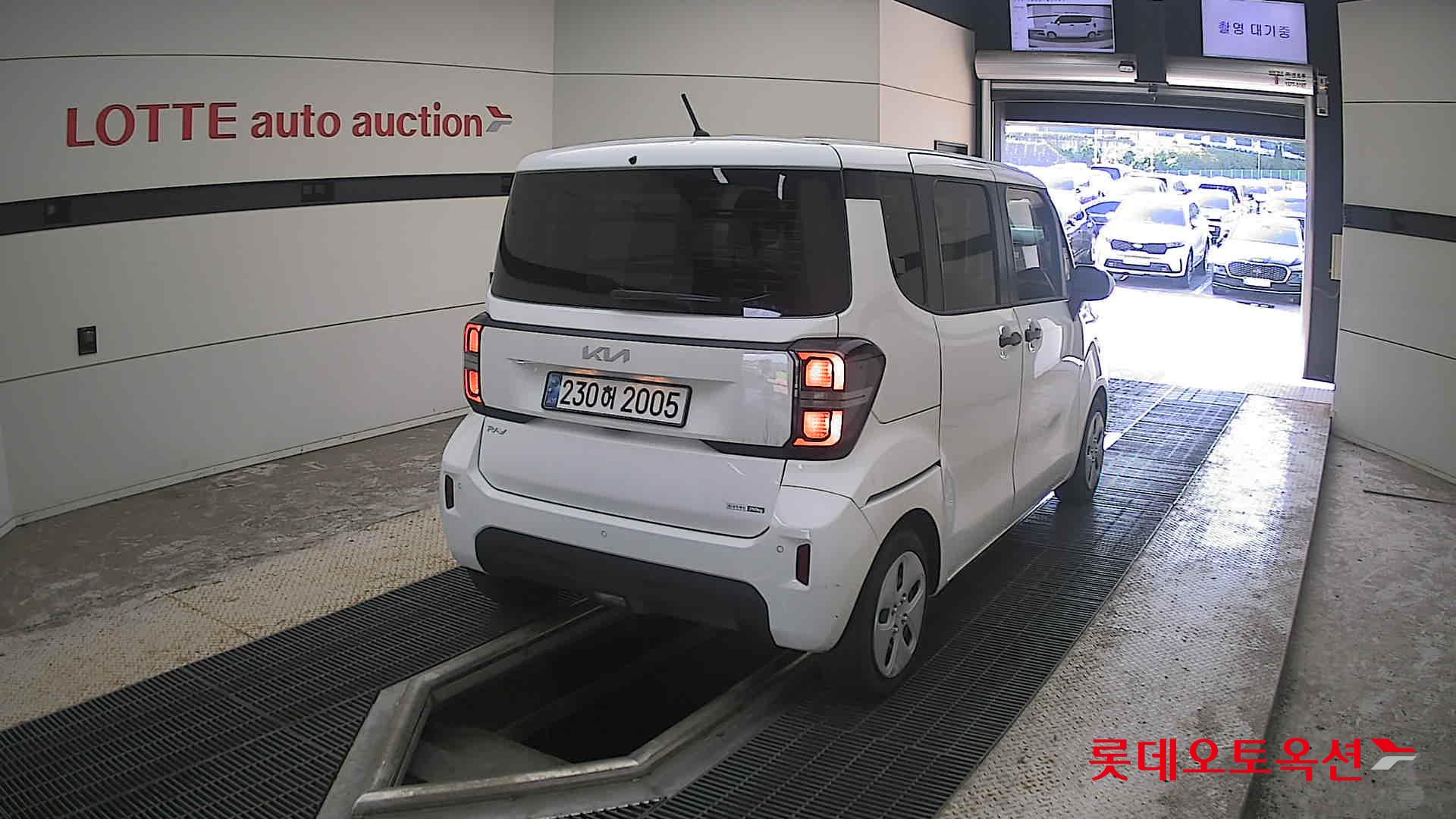 2025 - kia ray