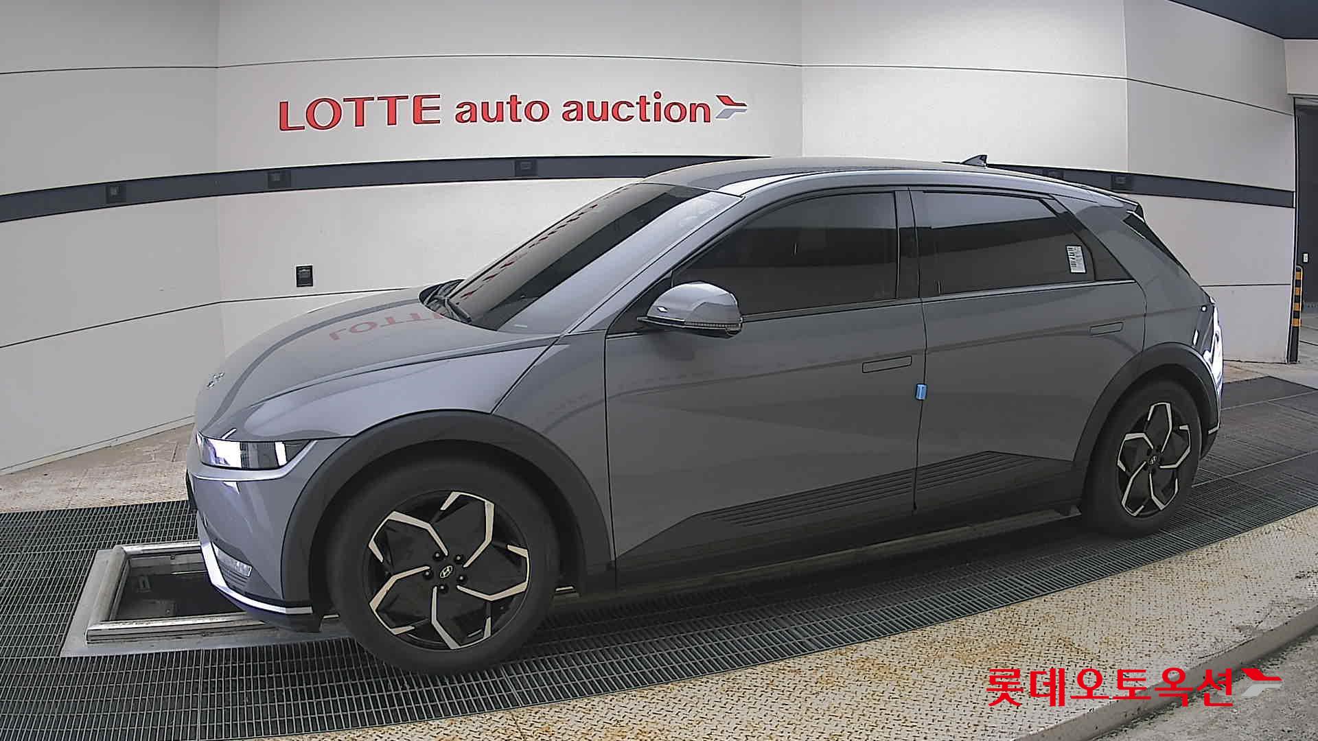 Hyundai Ioniq 5 - 12