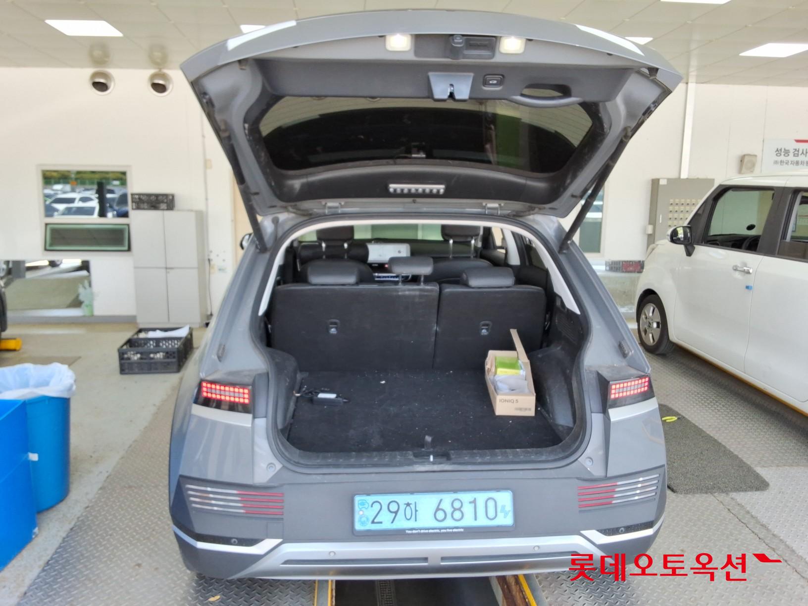 Hyundai Ioniq 5 - 9