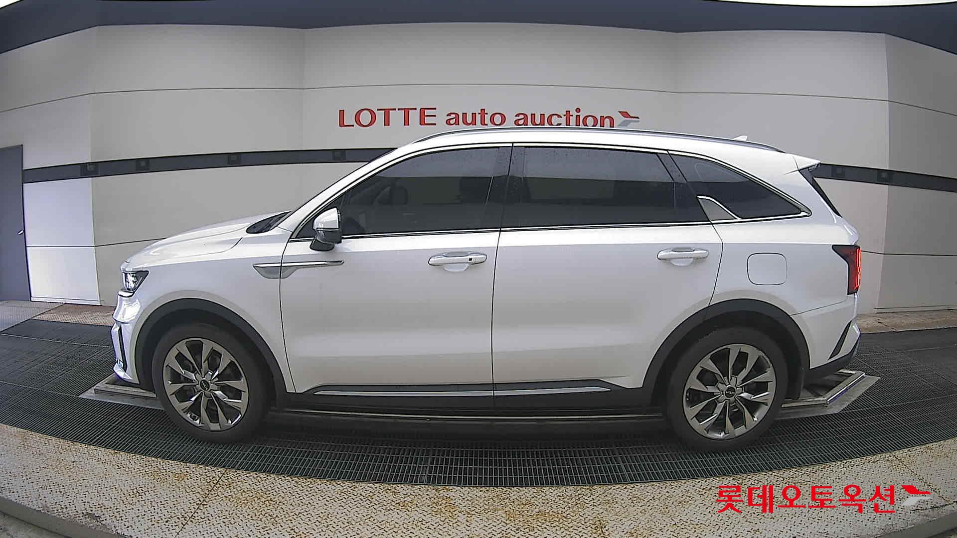 2023 - kia sorento