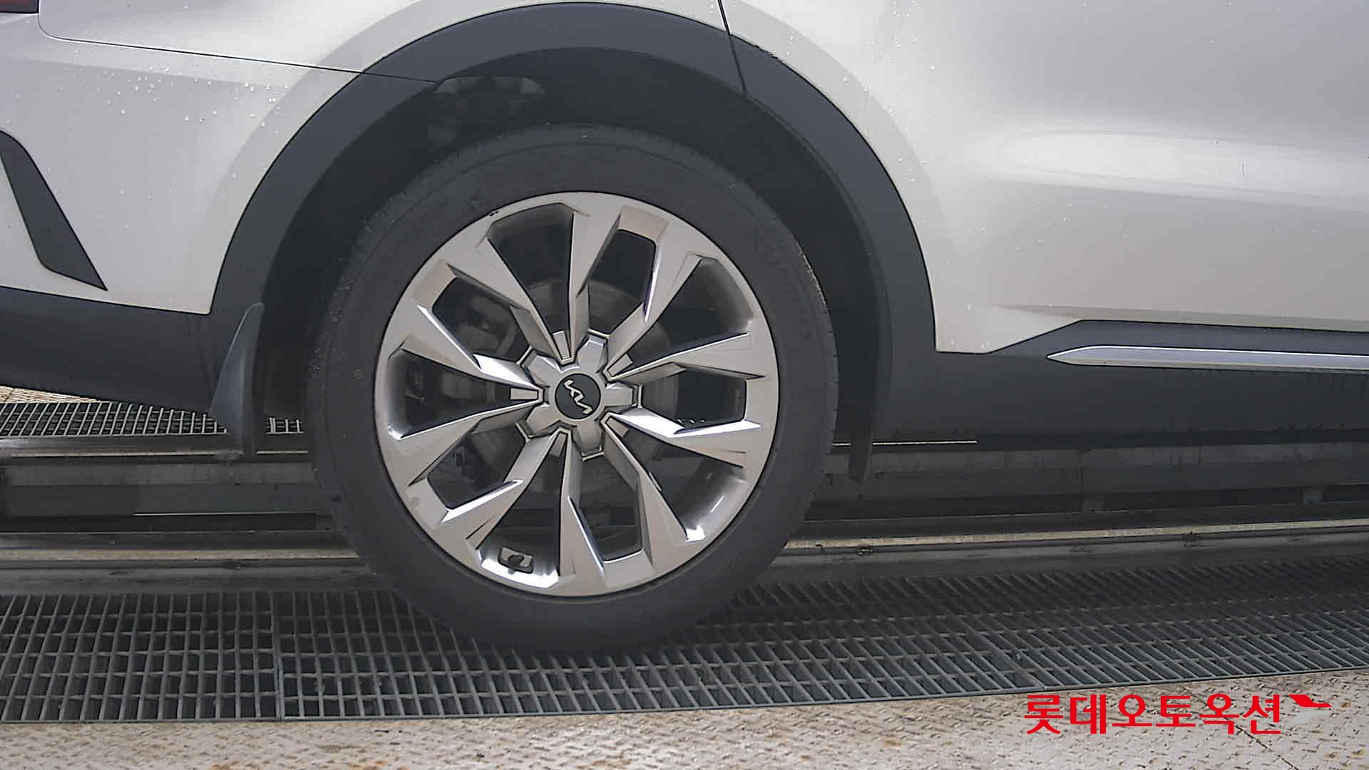 2023 - kia sorento