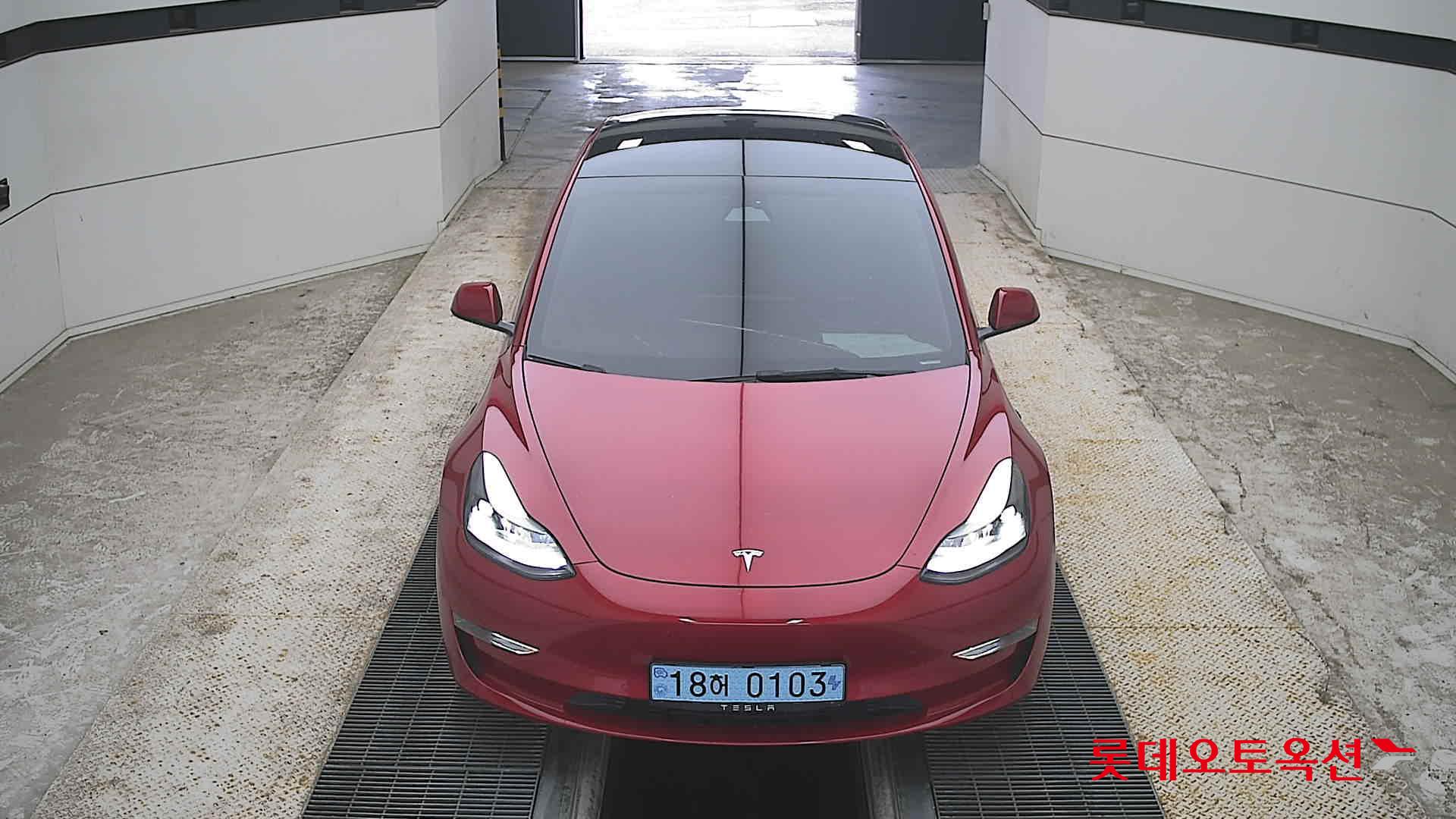 TESLA MODEL 3 (E) RANGE