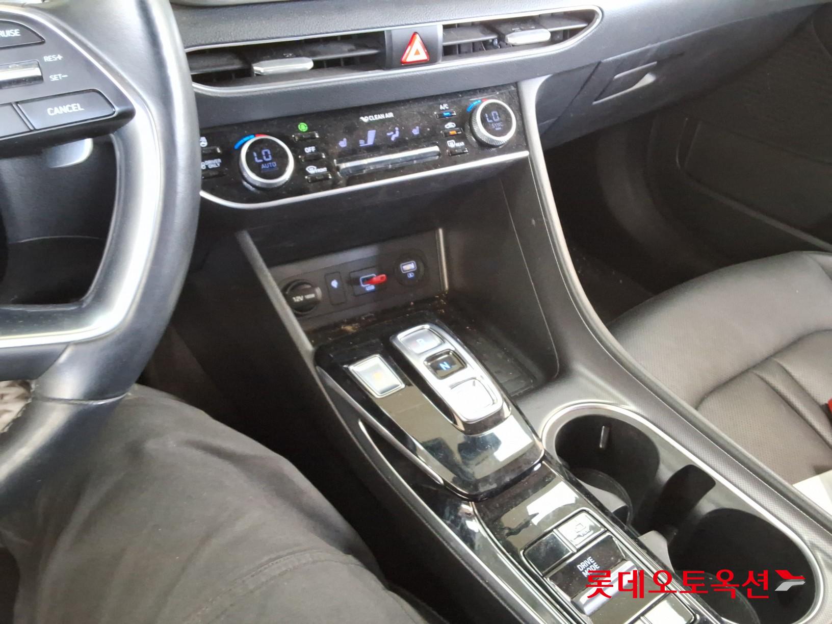 Hyundai Sonata 2021 - Image 33