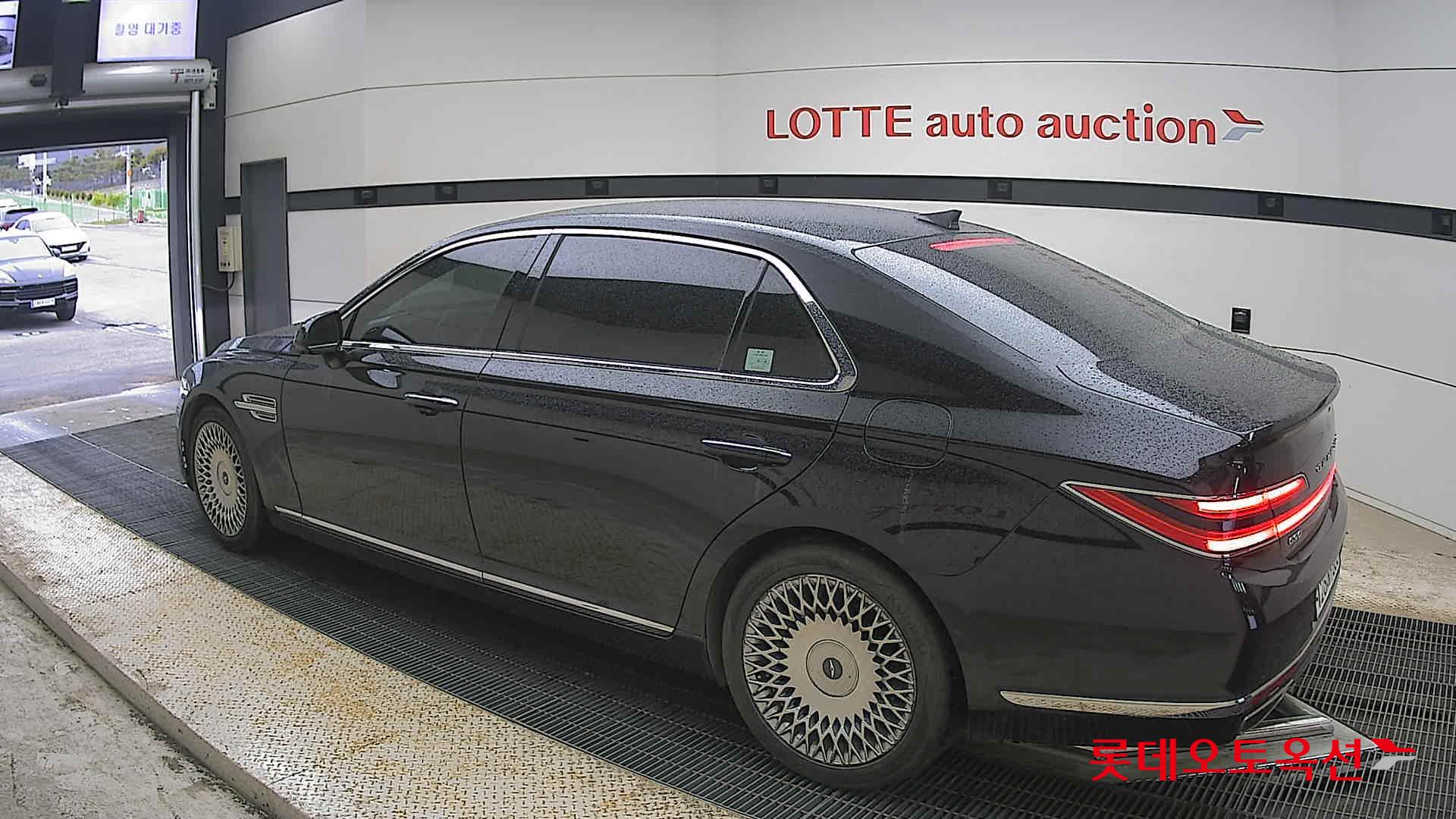 제네시스 G90 - 15