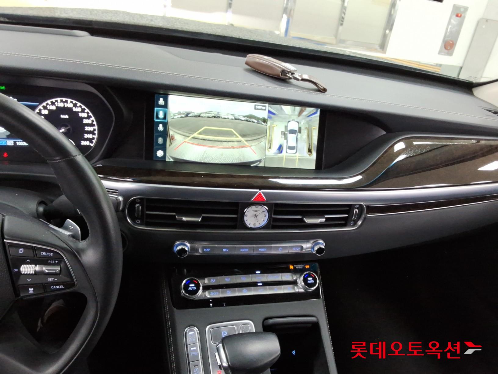 제네시스 G90 - 33