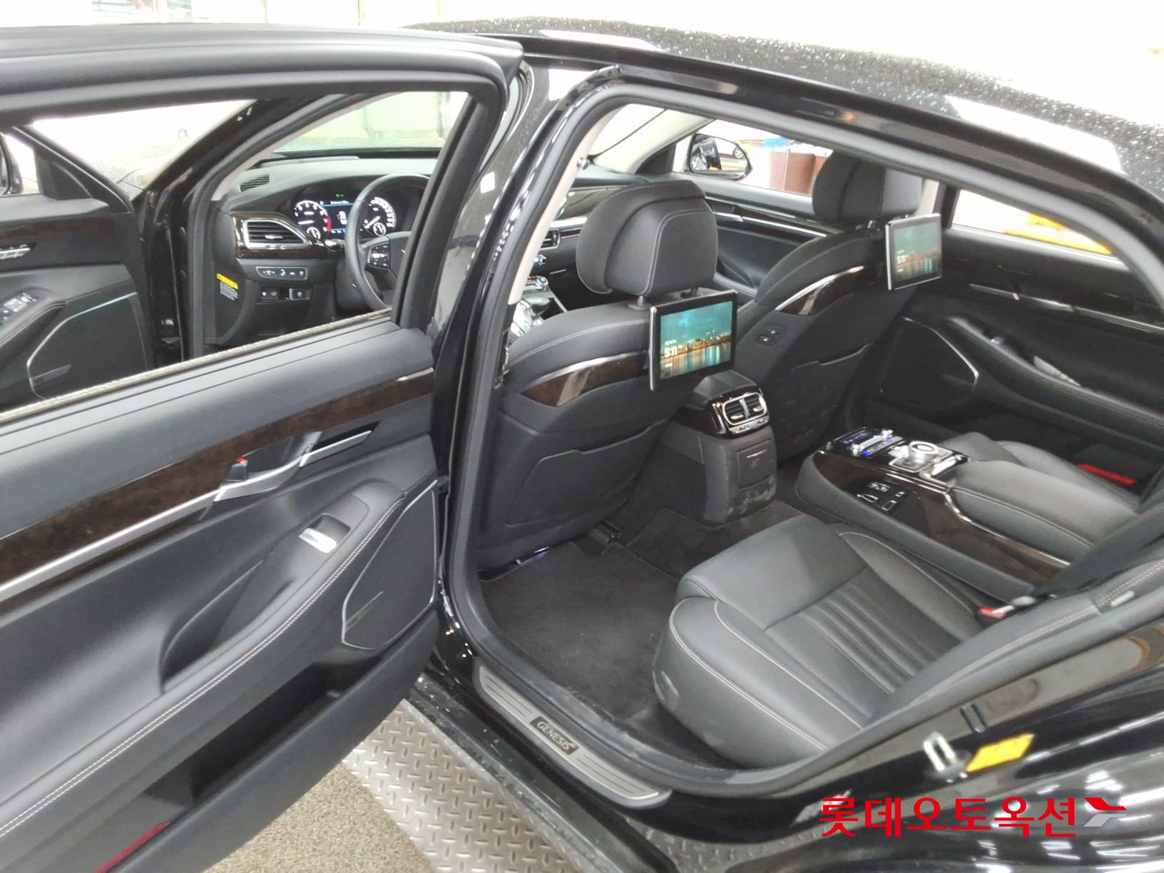 제네시스 G90 - 37