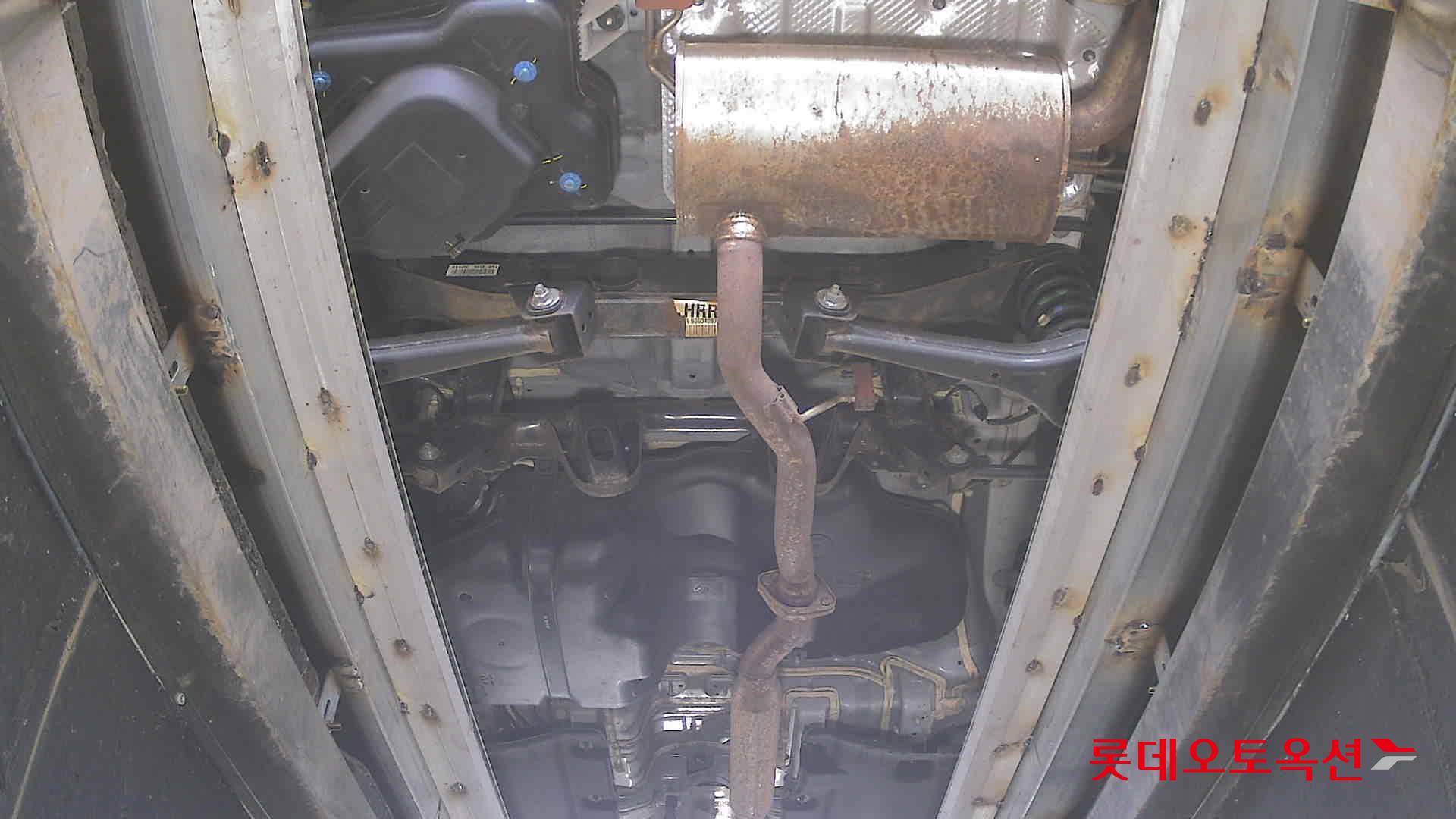 쌍용자동차 뉴코란도 - 2