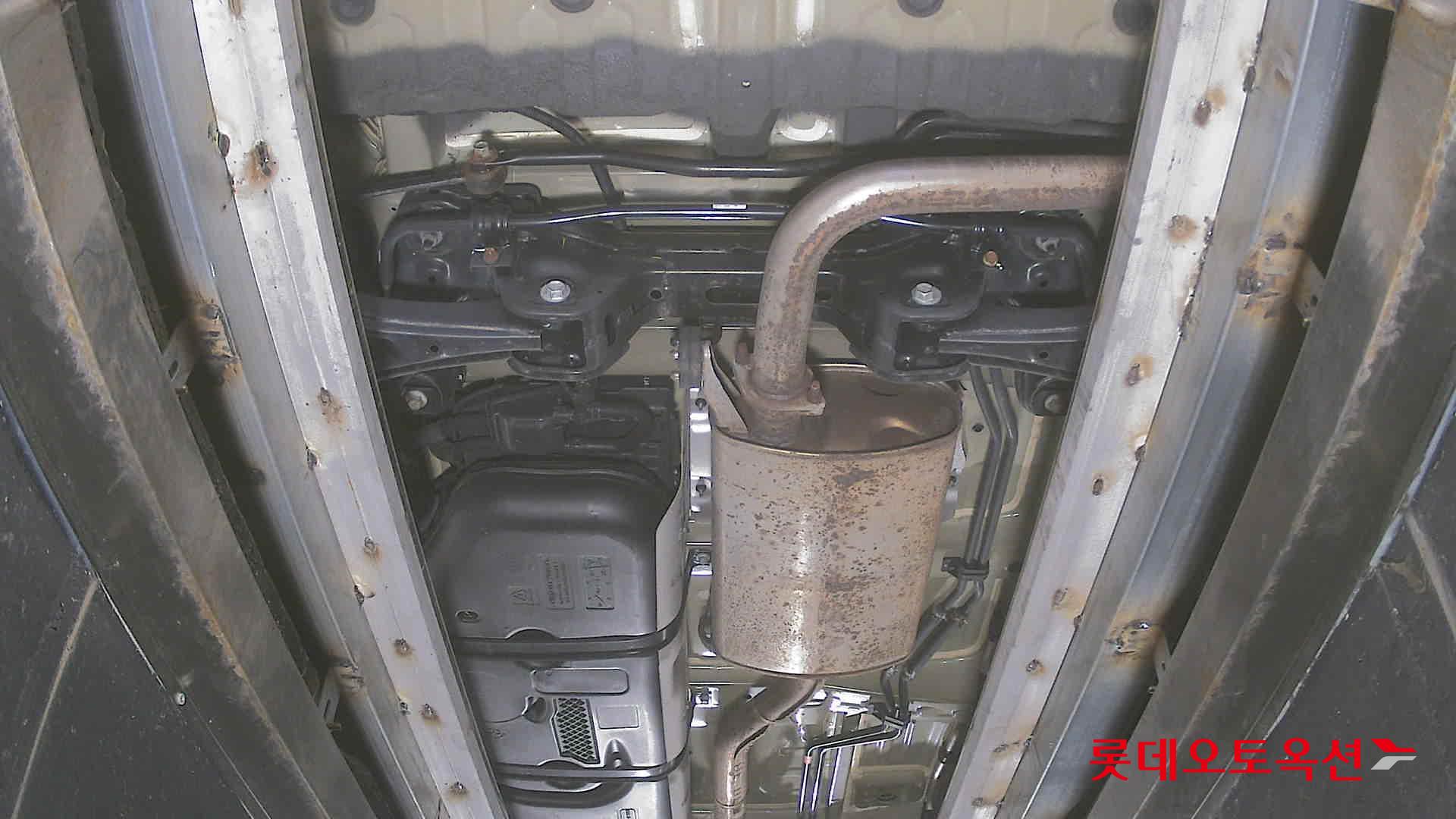 Kia New Carnival - 2