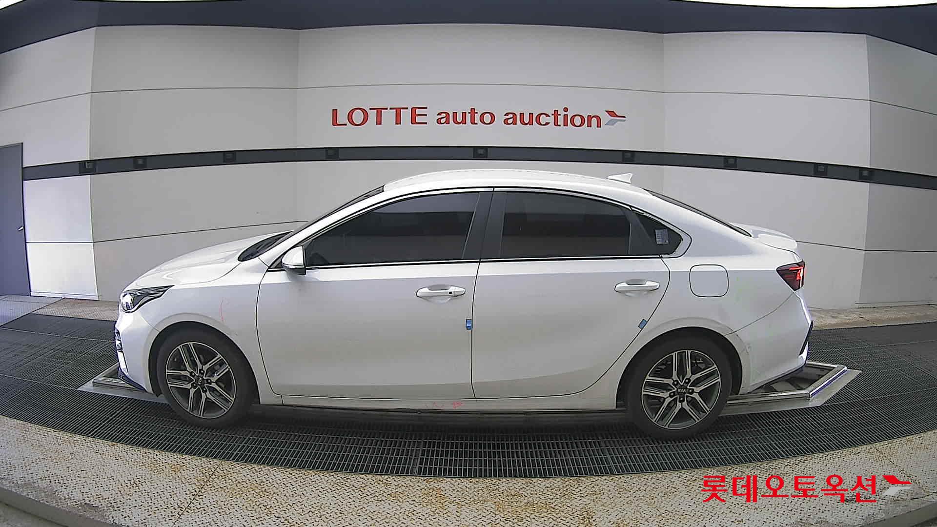 Kia K3 - 13