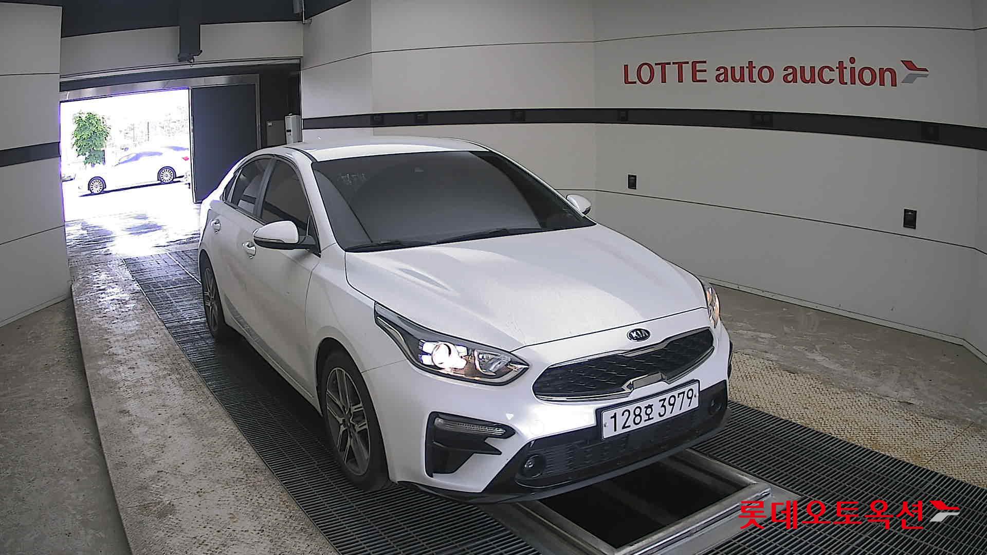 Kia K3 - 24