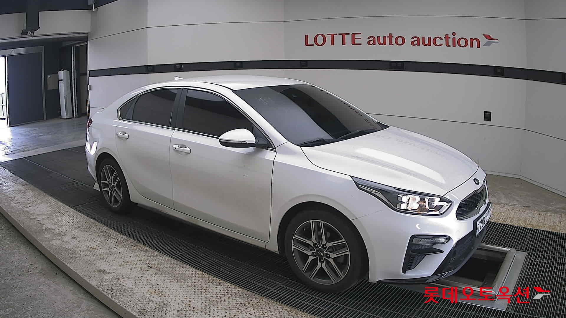 Kia K3 - 23