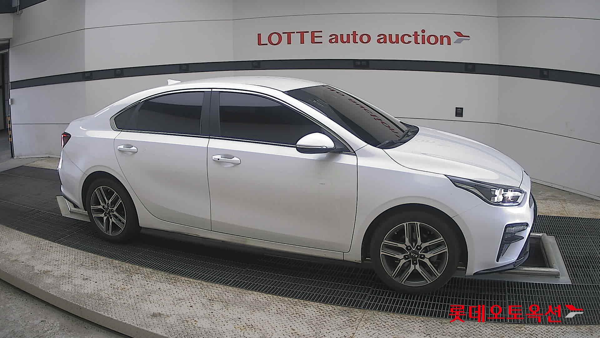 Kia K3 - 22