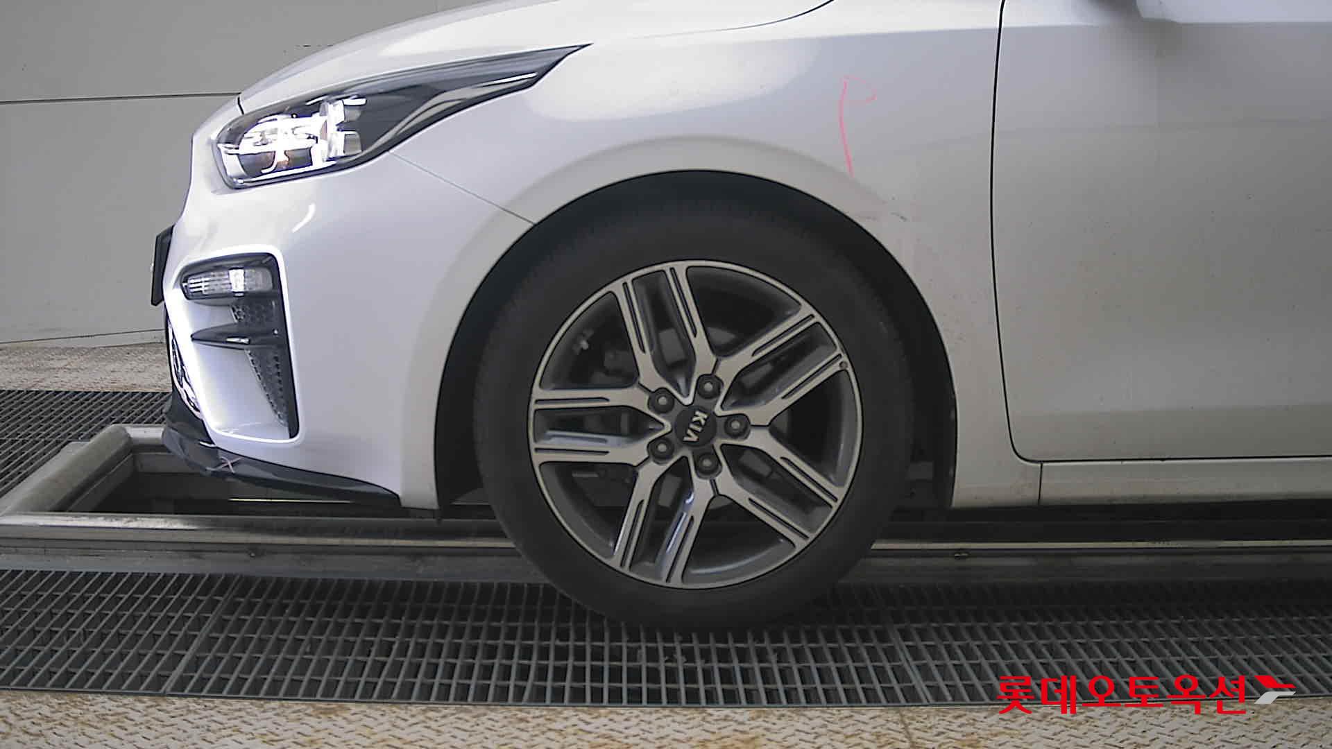 Kia K3 - 25