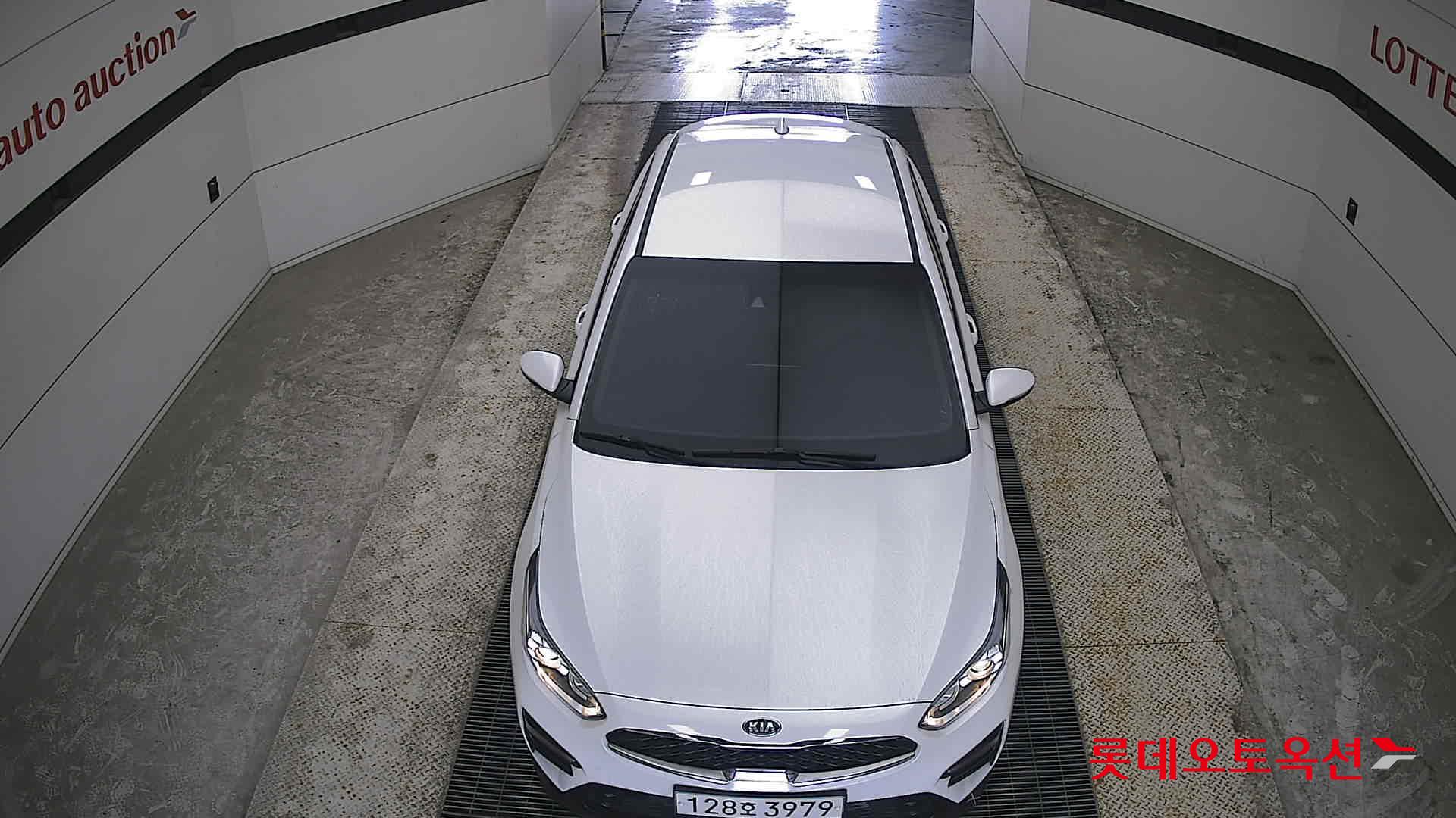 Kia K3 - 7