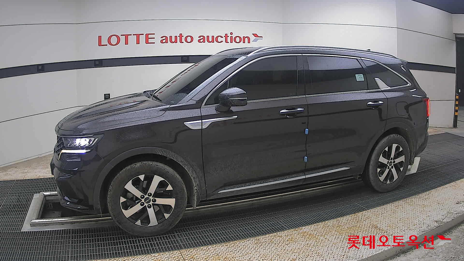 Kia Sorento - 12