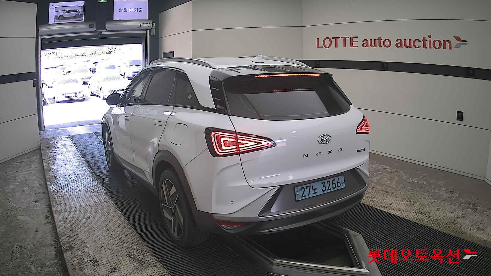 Hyundai Nexo - 16