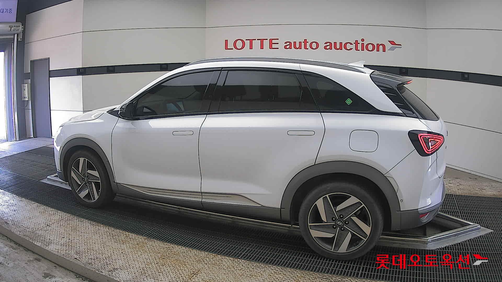 Hyundai Nexo - 14