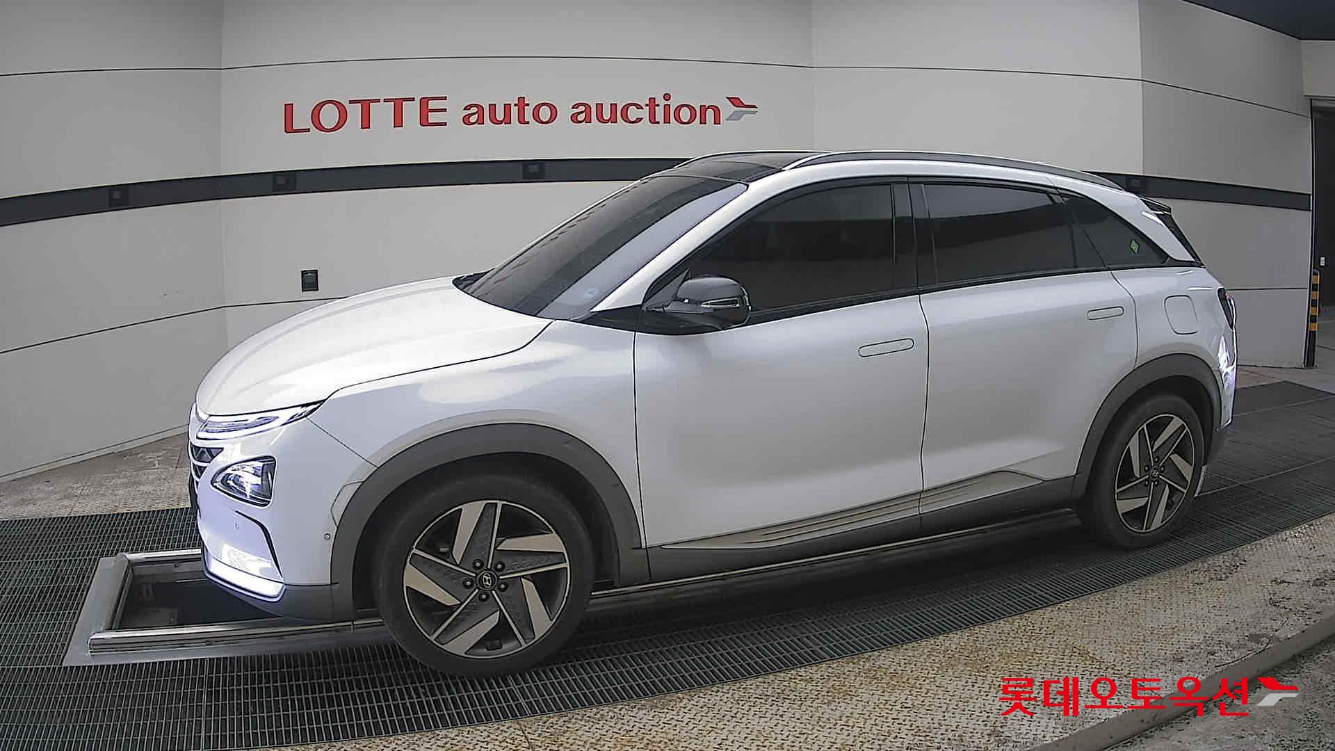 Hyundai Nexo - 12