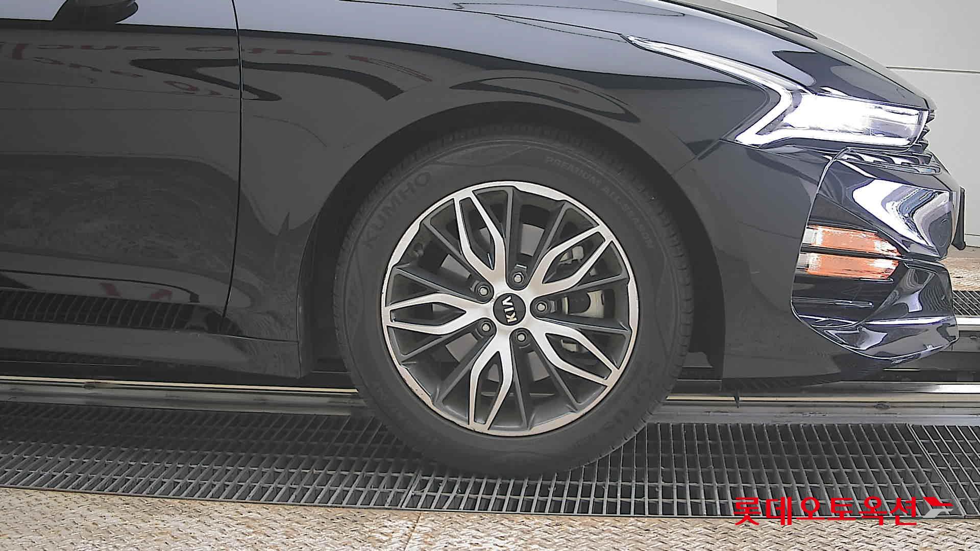 Kia K5 id 3888288 из Кореи 23