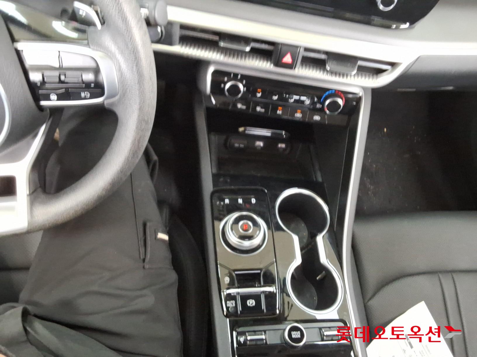 Kia K5 id 3888288 из Кореи 32