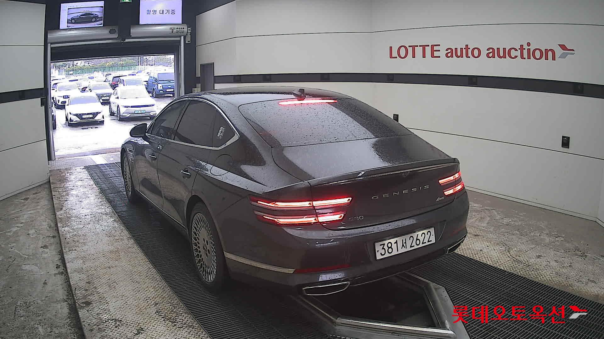 Genesis G80 - 16