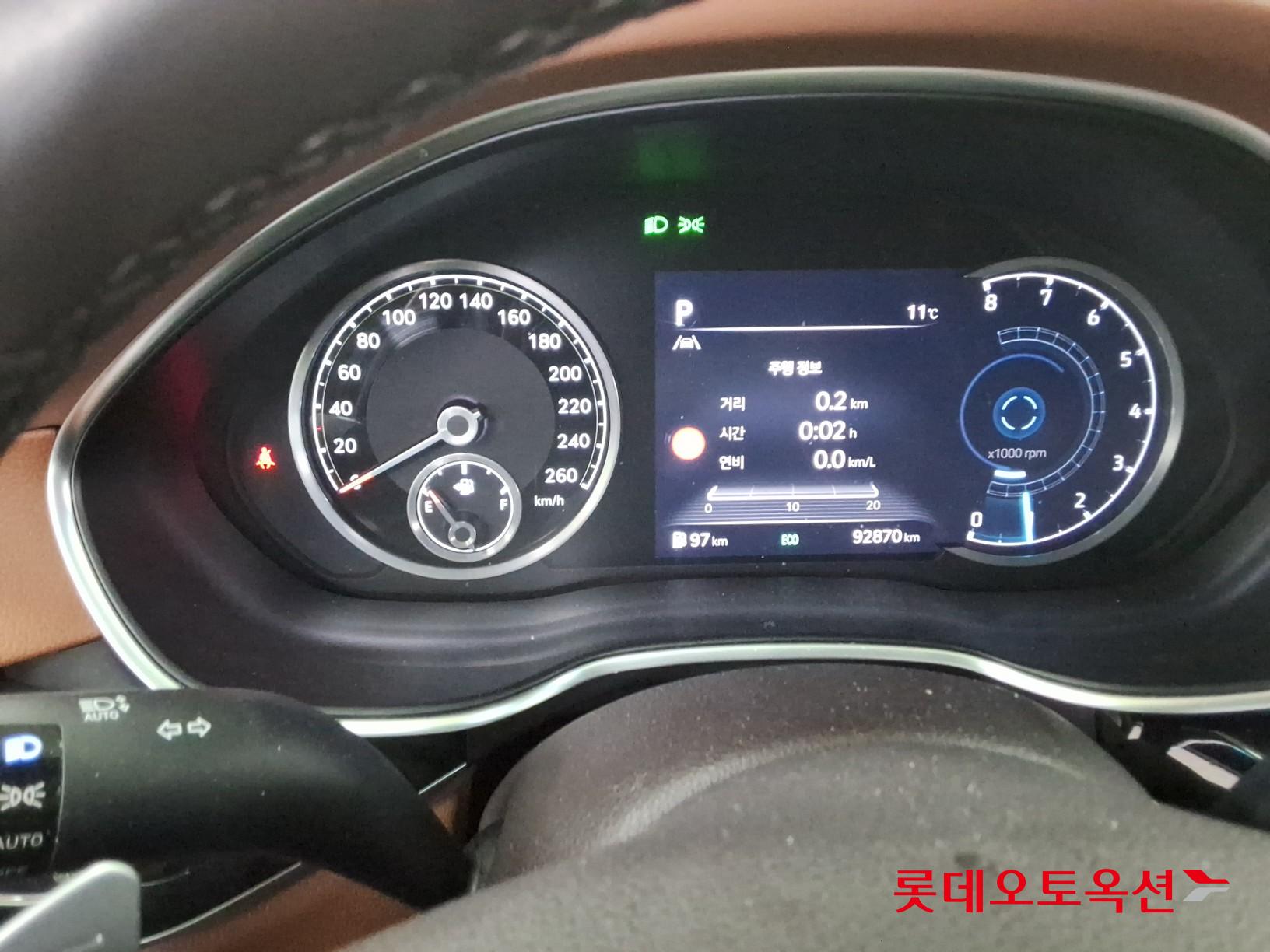 Genesis G80 - 35