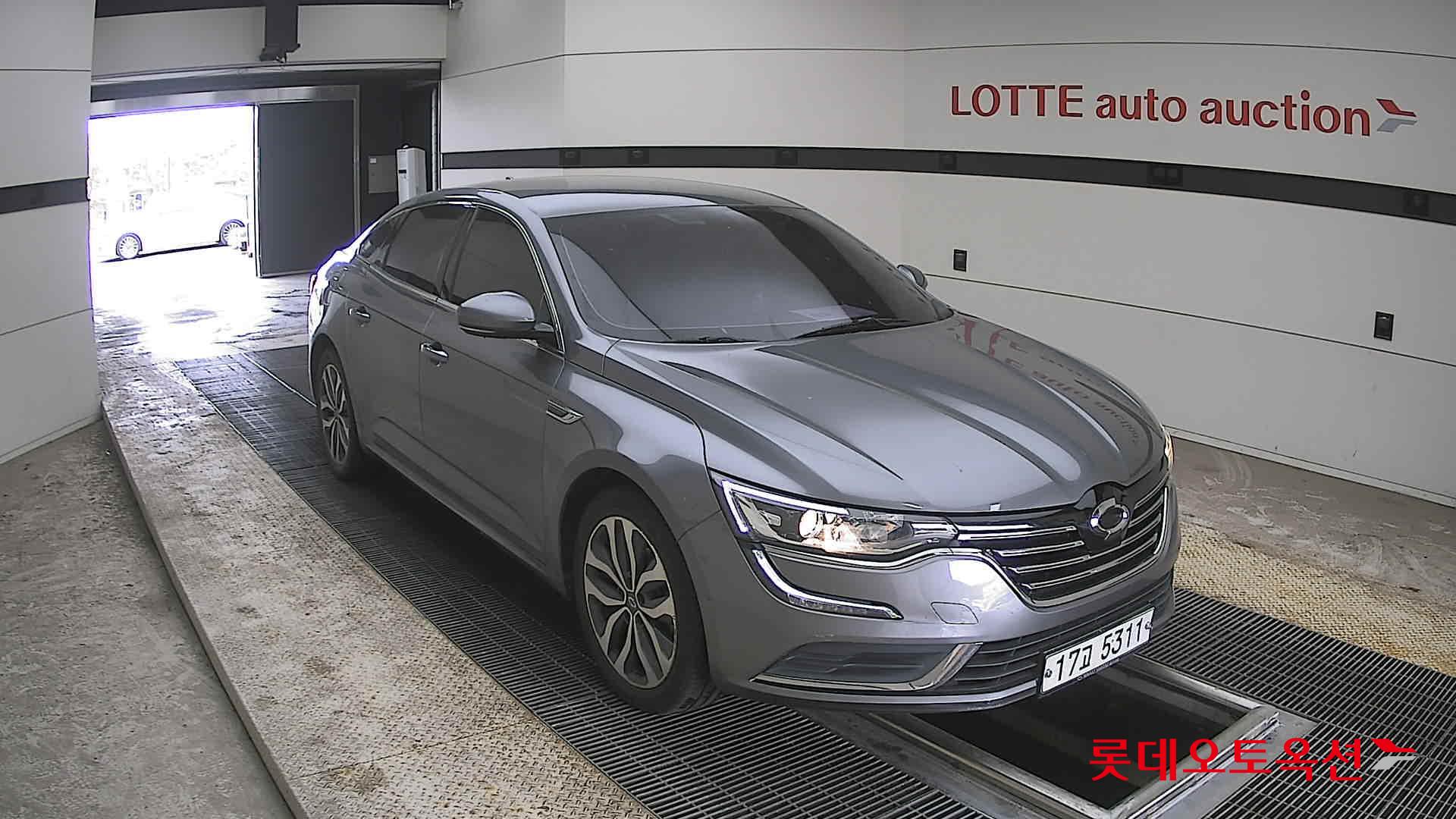 Renault Samsung SM6 2017 - Image 6
