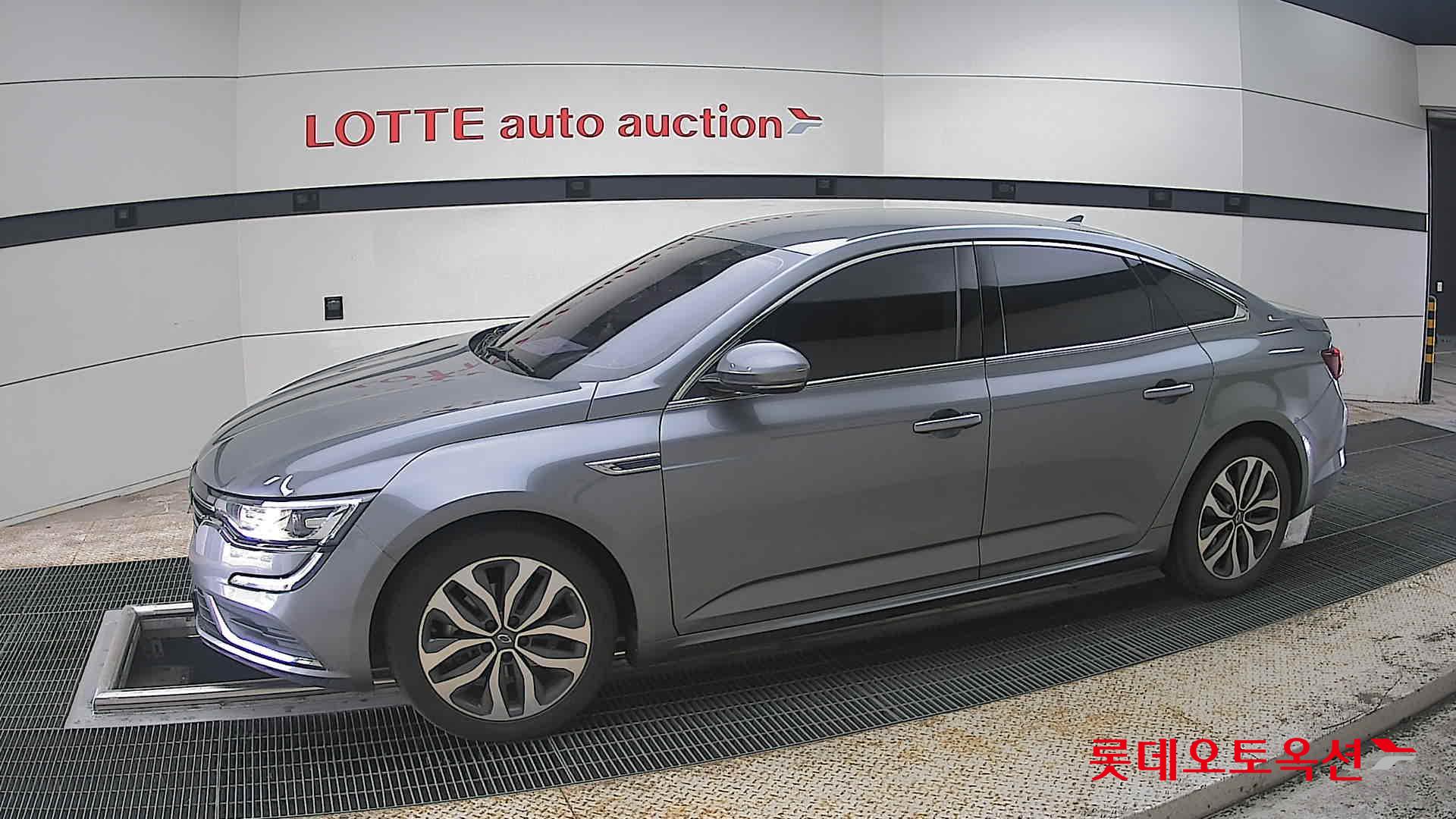 Renault Samsung SM6 2017 - Image 12