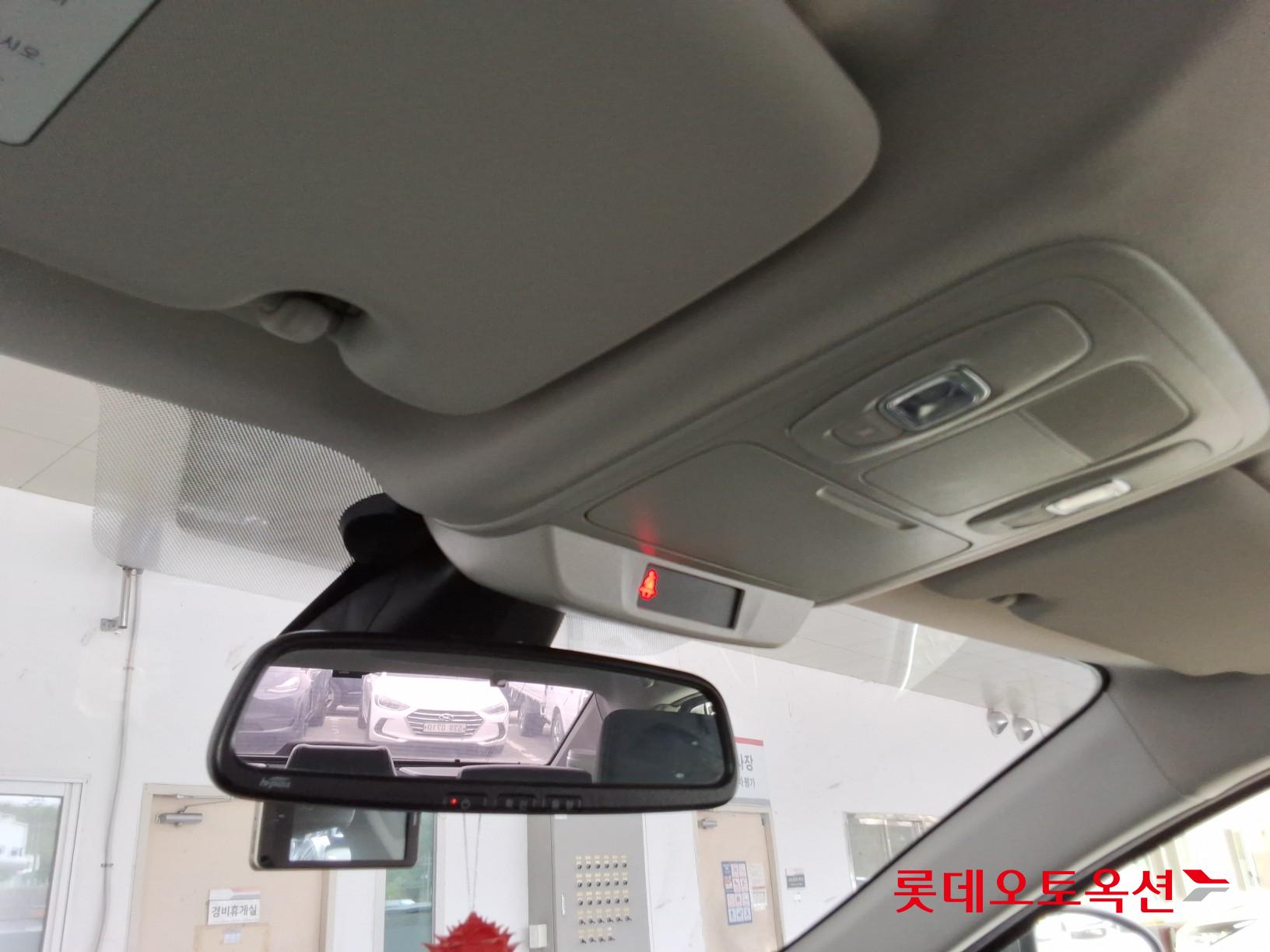 Renault Samsung SM6 2017 - Image 31