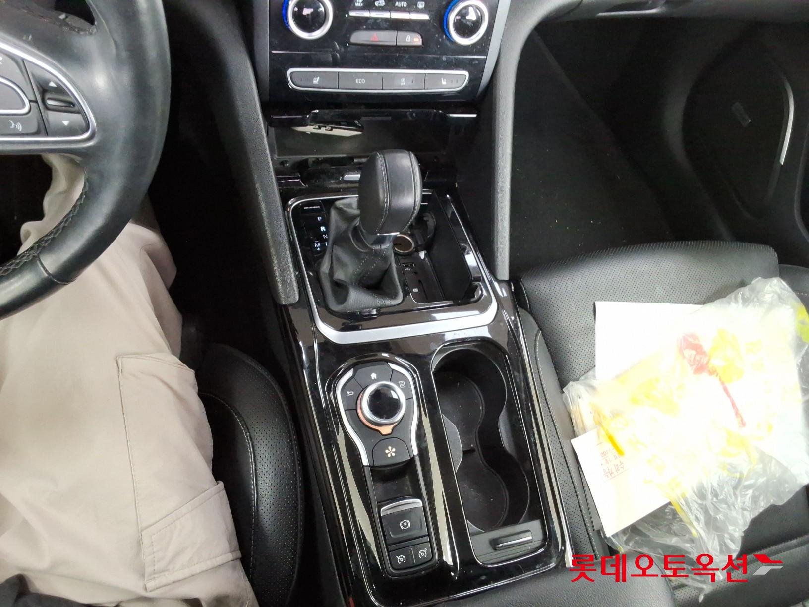 Renault Samsung SM6 2017 - Image 34