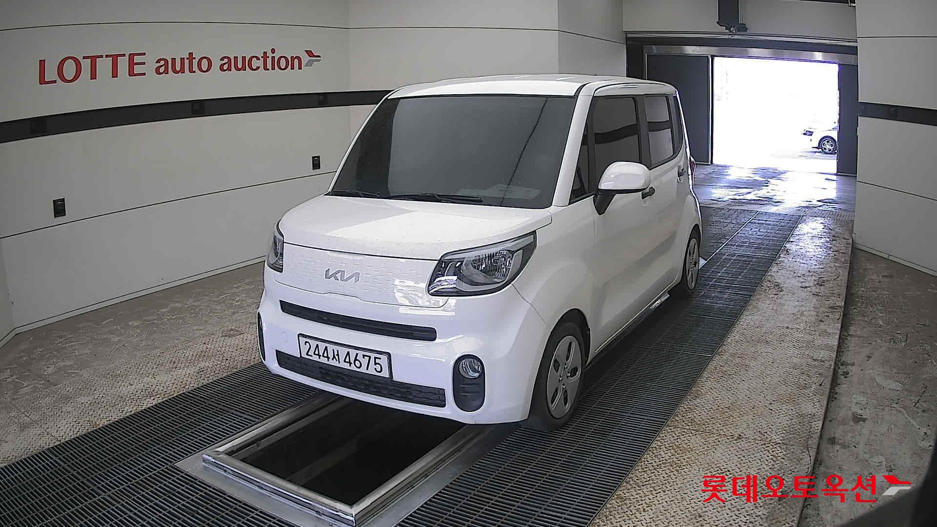Kia Ray - 10