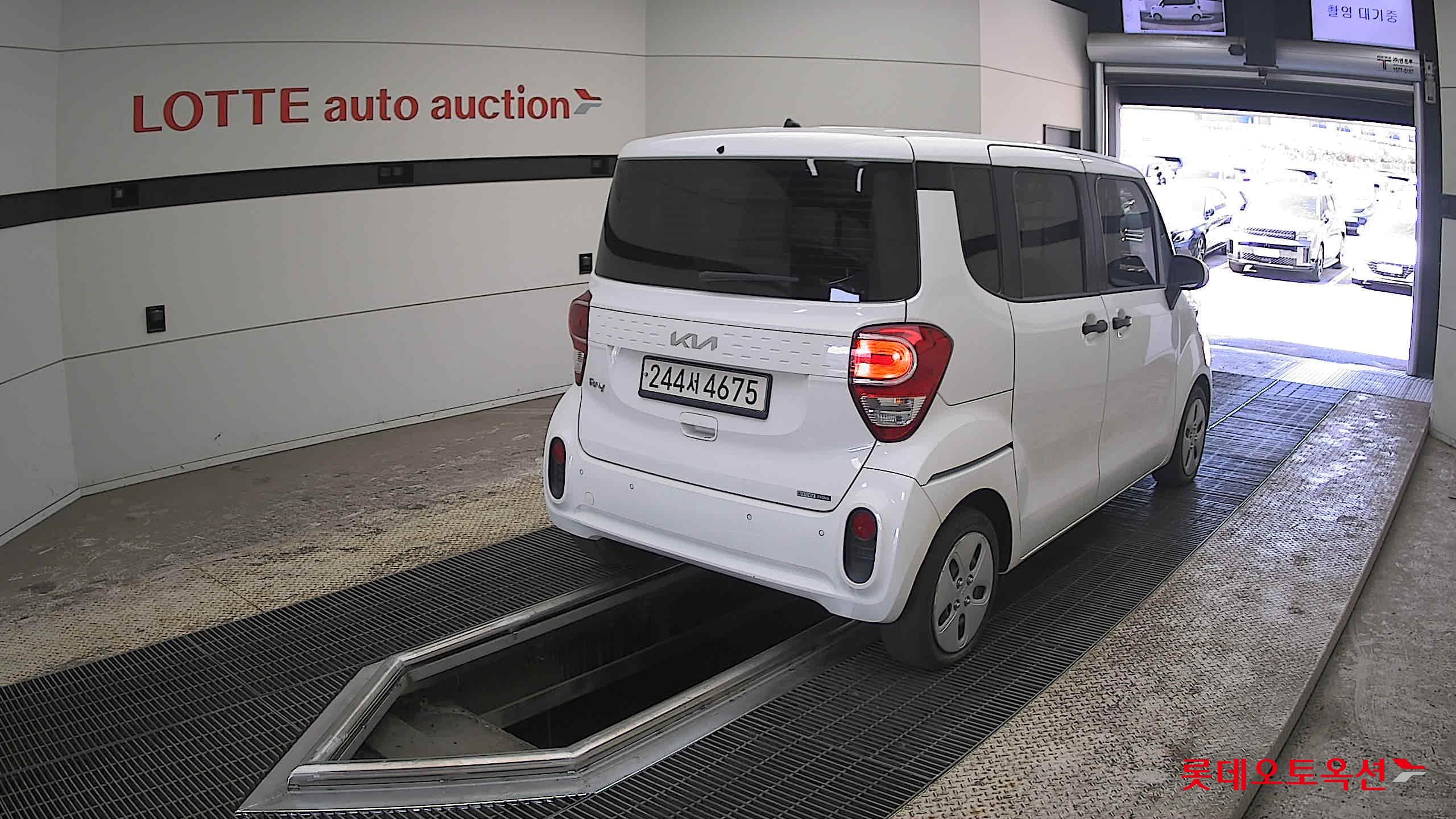 Kia Ray - 5