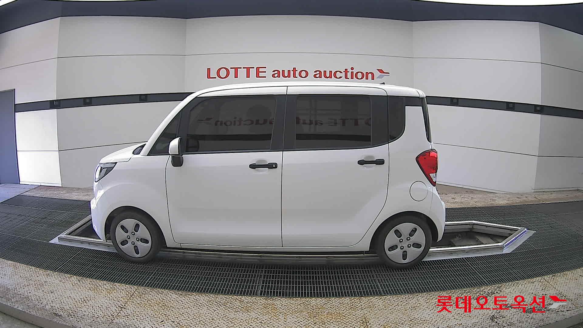 Kia Ray - 13