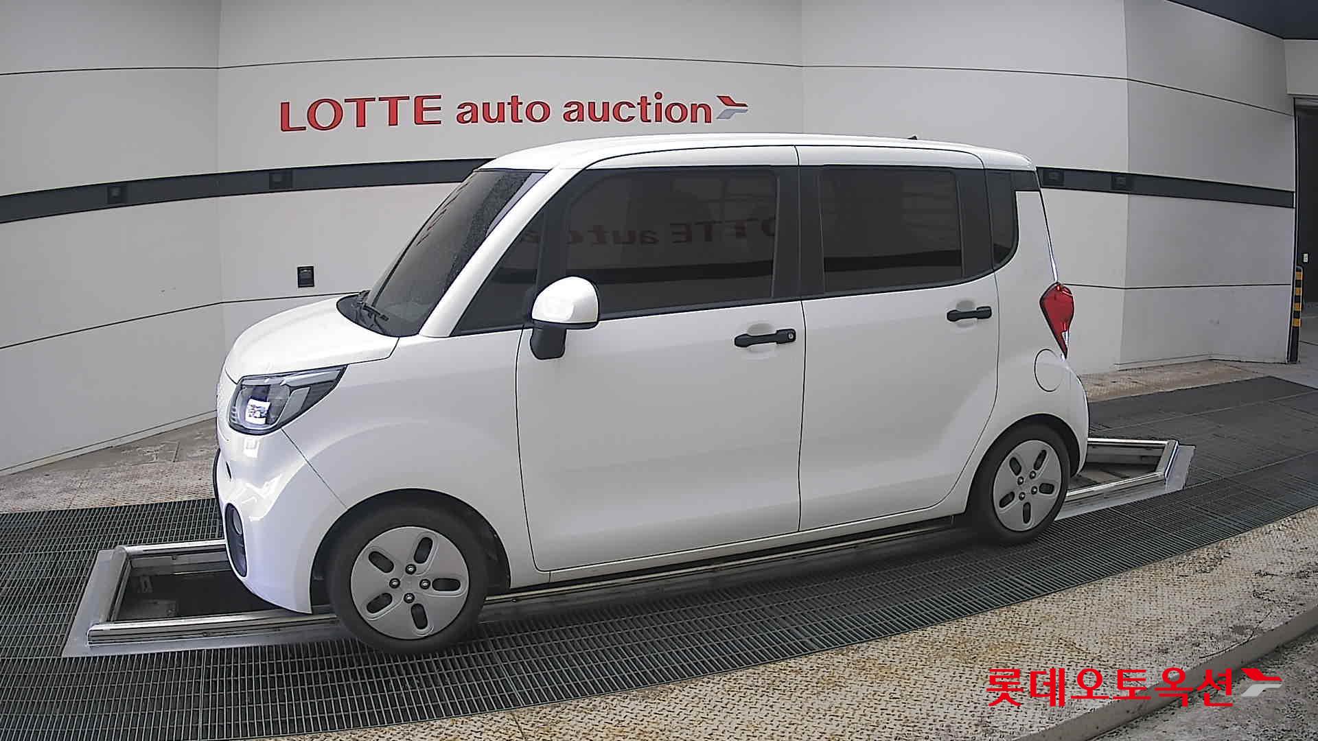 Kia Ray - 12