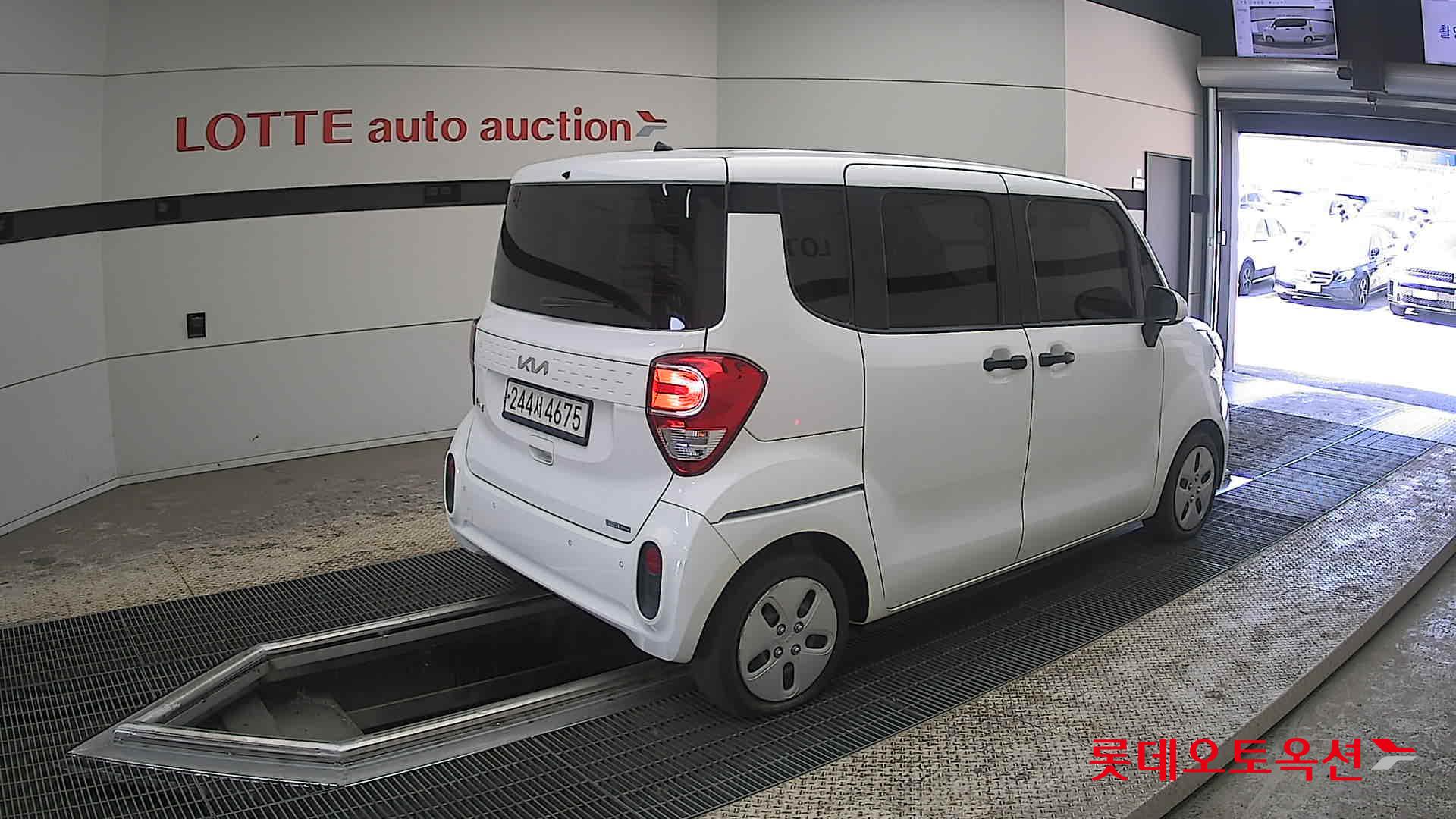 Kia Ray - 19