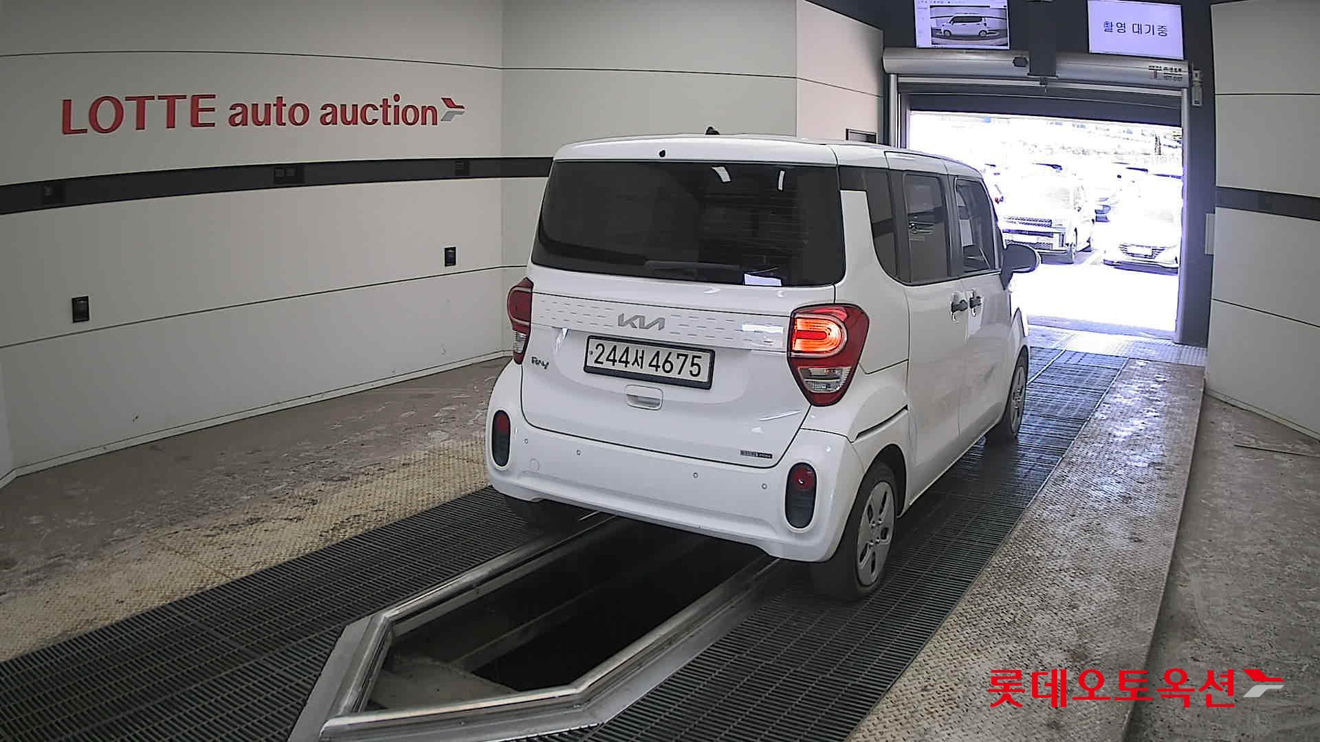 Kia Ray - 18