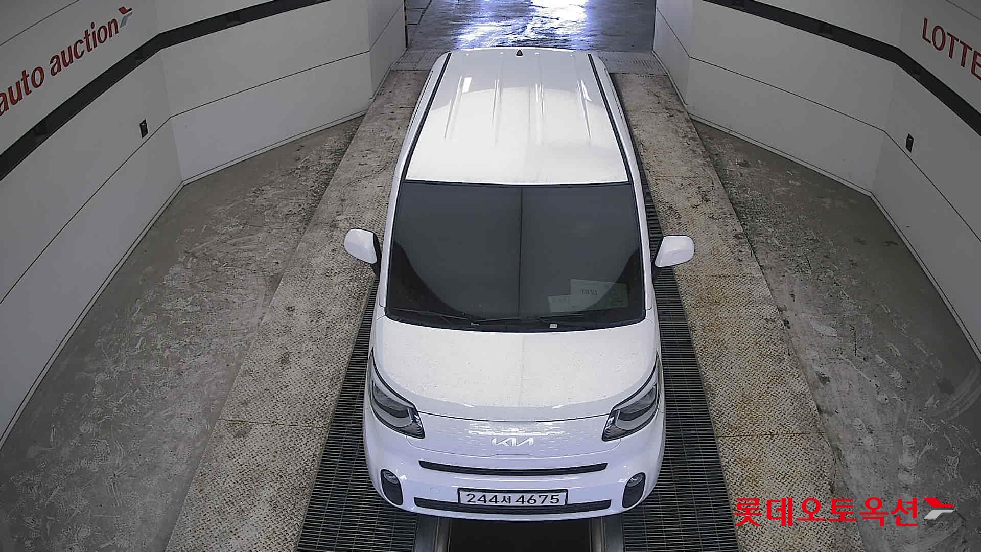Kia Ray - 7