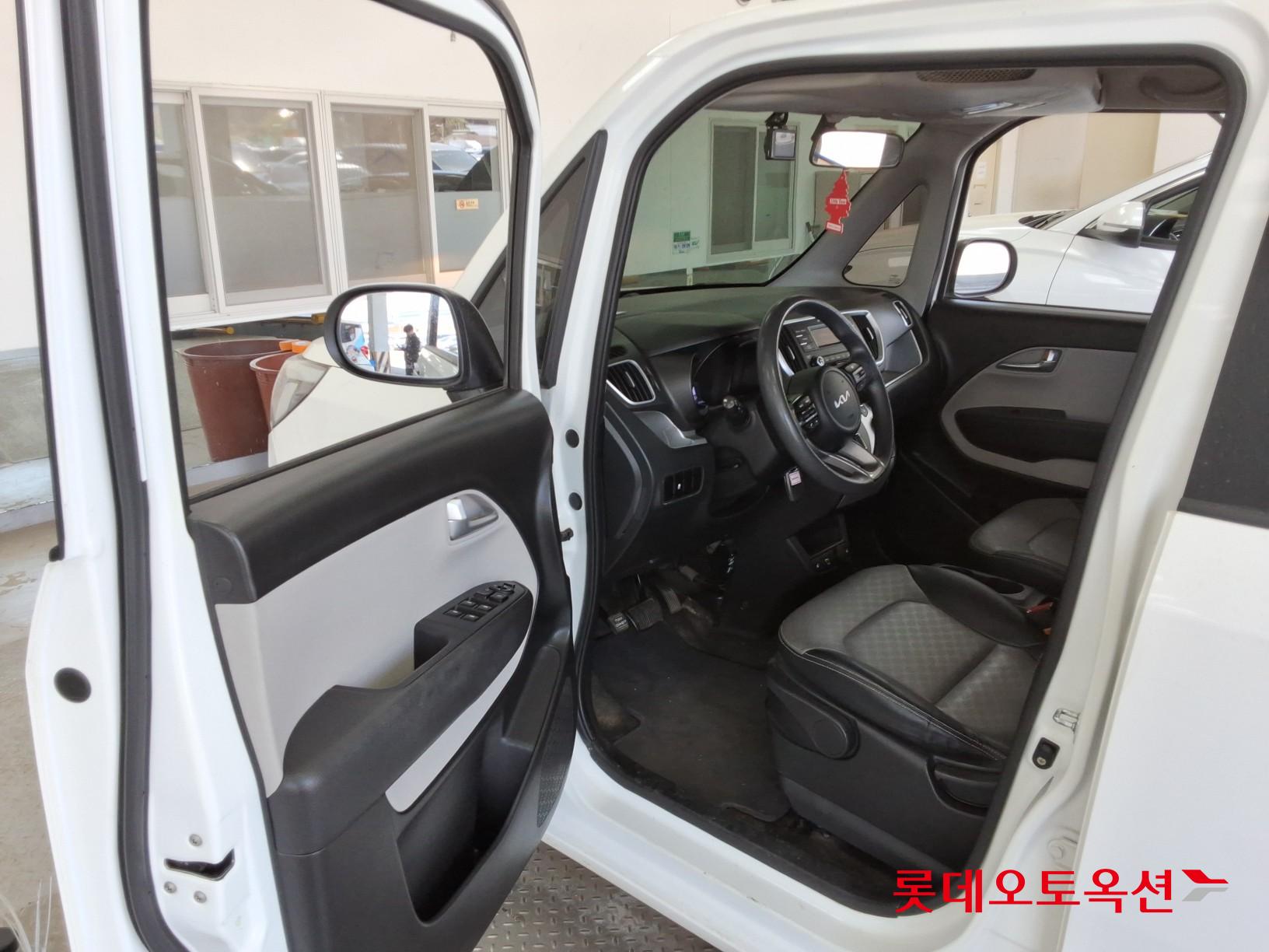 Kia Ray - 35