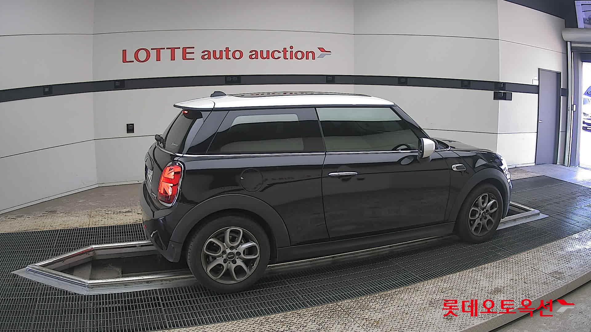 BMW MINI - 20