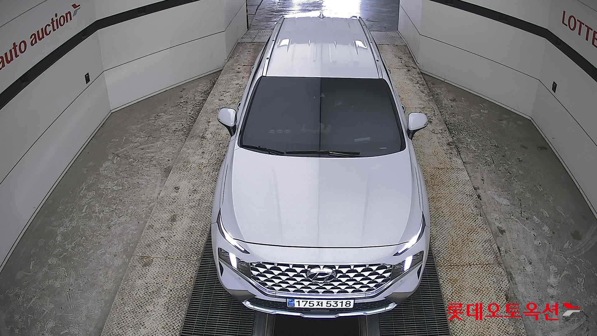 Hyundai Santa Fe 2021 - Image 7